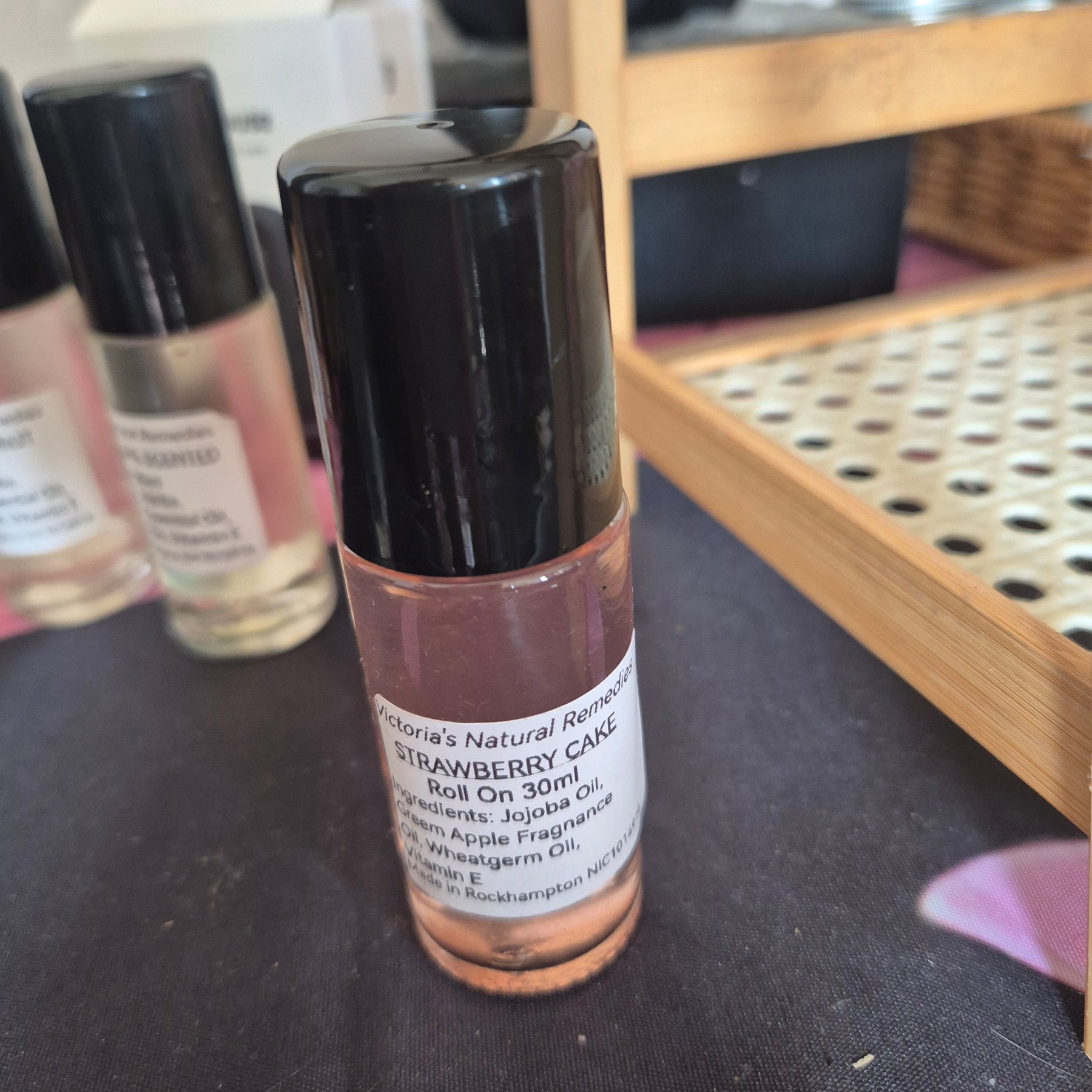 **🌸 Victoria's Natural Remedies – 30ml Perfume Roll-Ons 🌸**
