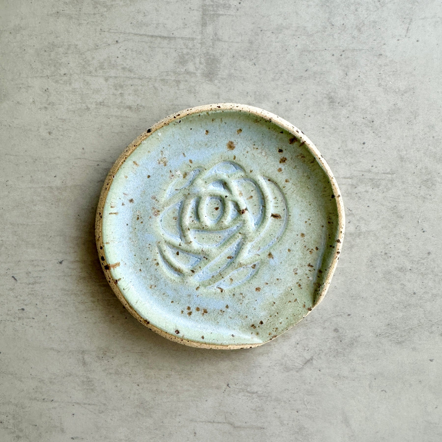 'BEST TEAS' TEASPOON RESTS I Cream Speckled Clay