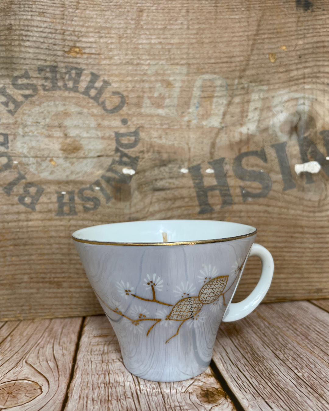 Lavender + Sweet Orange I Natural Soy Candle I Lusterware Acron Teacup