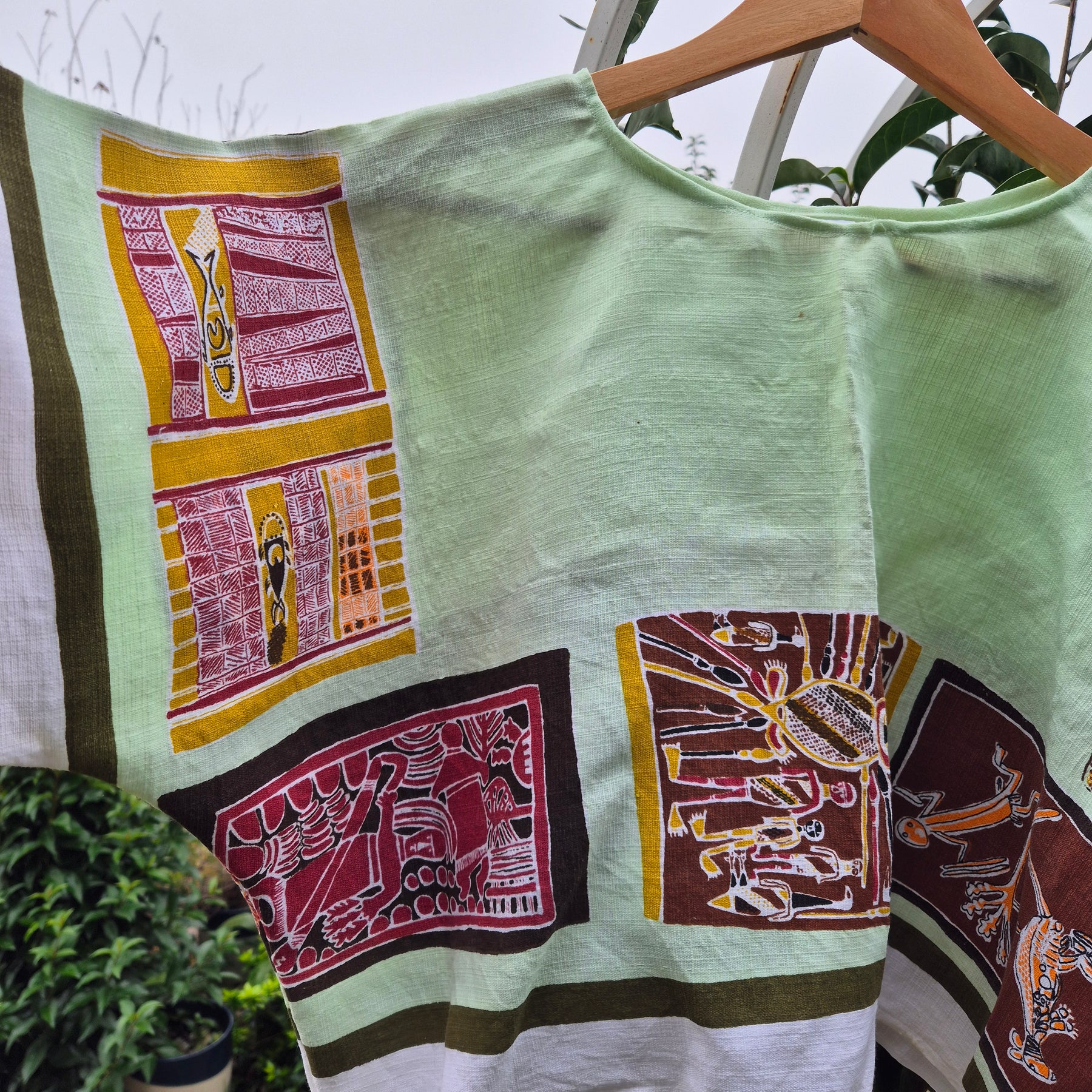 Upcycled Vintage Tablecloth top. Indigenous Art