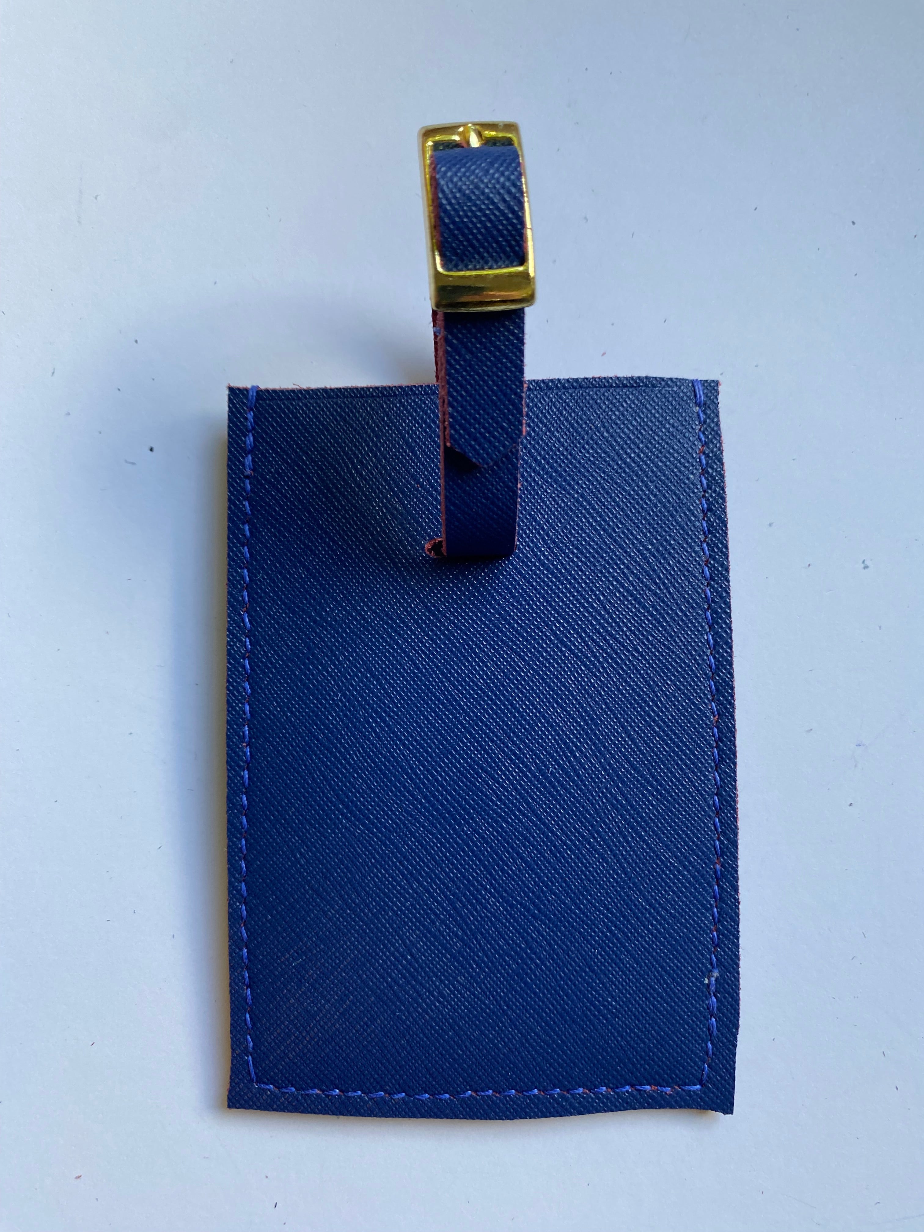 Leather luggage tags