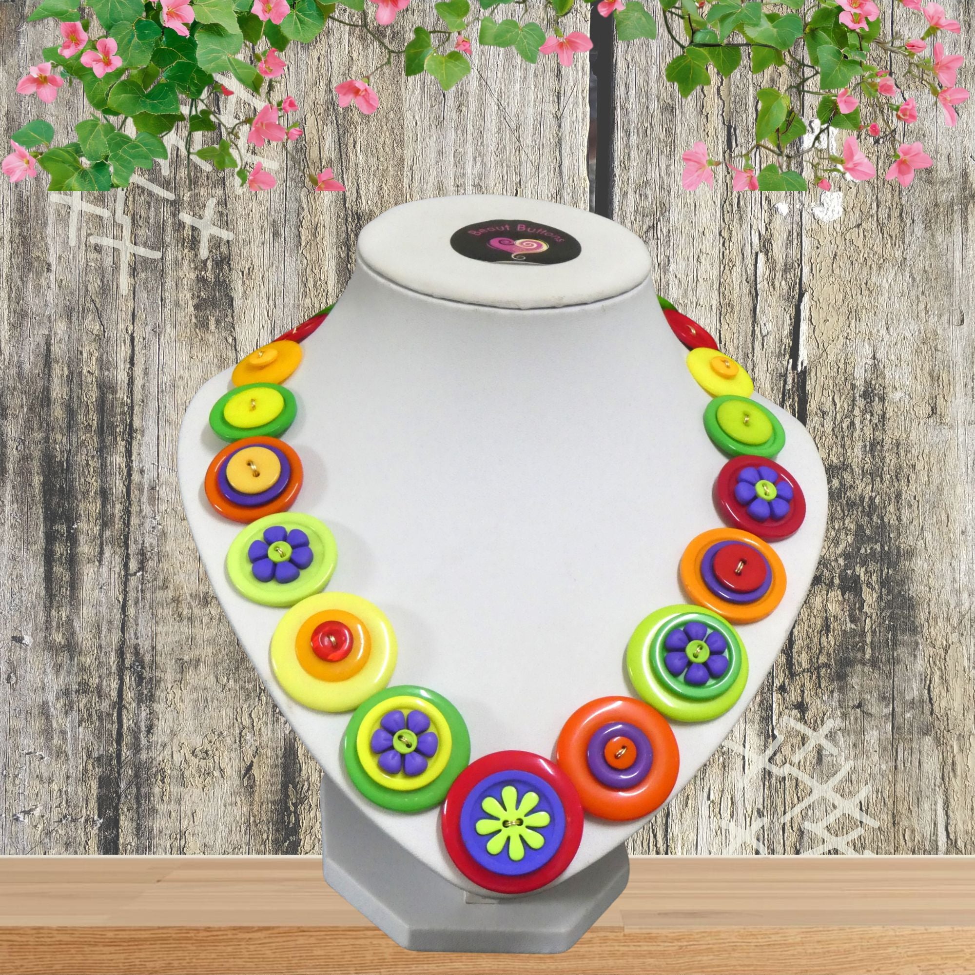 Button necklace - Summer Flowers