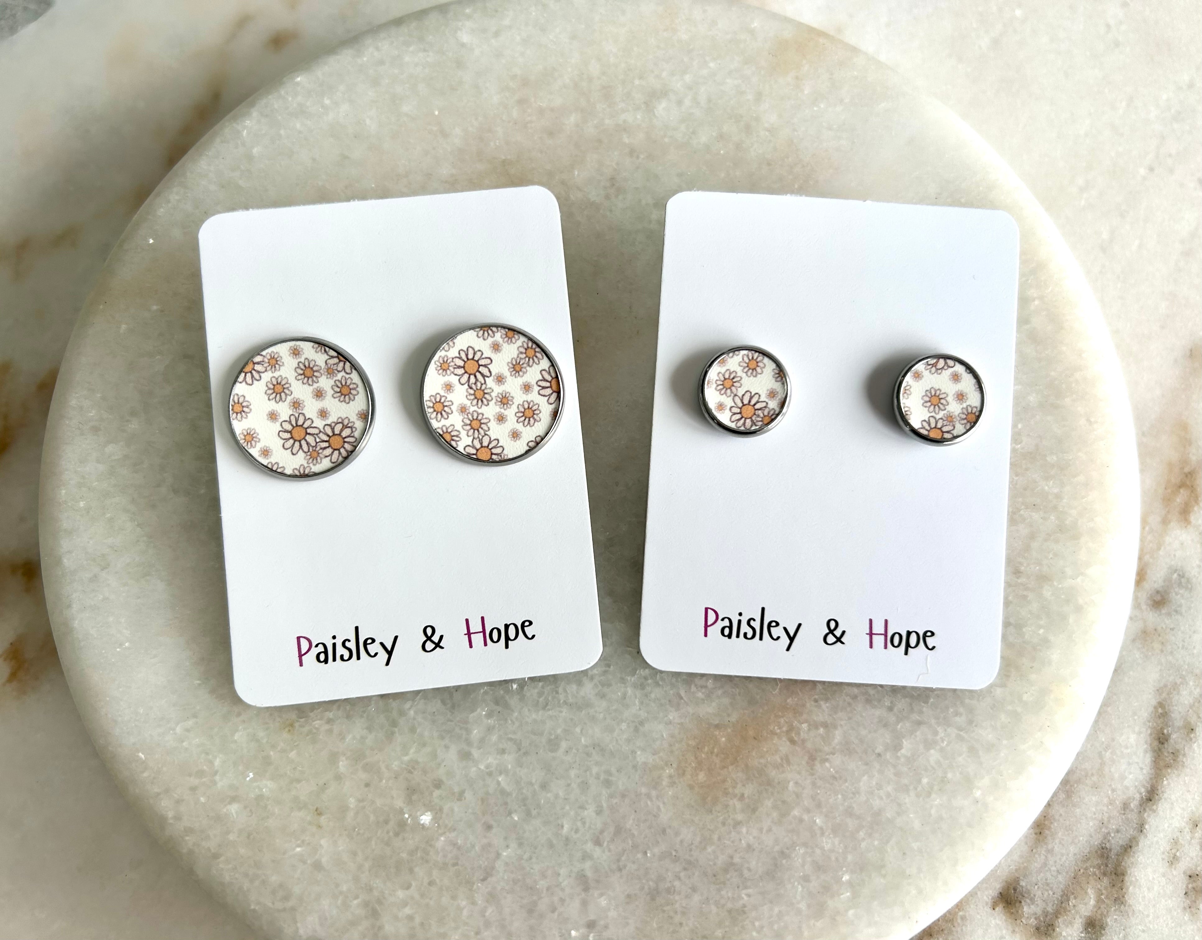 Daisy Faux Leather Bezel Style Studs - Choose size