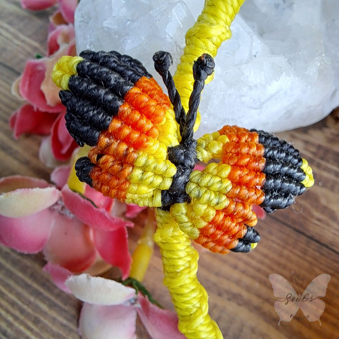 Carnelian Micro Macramé Tree Decor