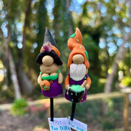 Halloween Tiny Gnomes - Spooky Couple