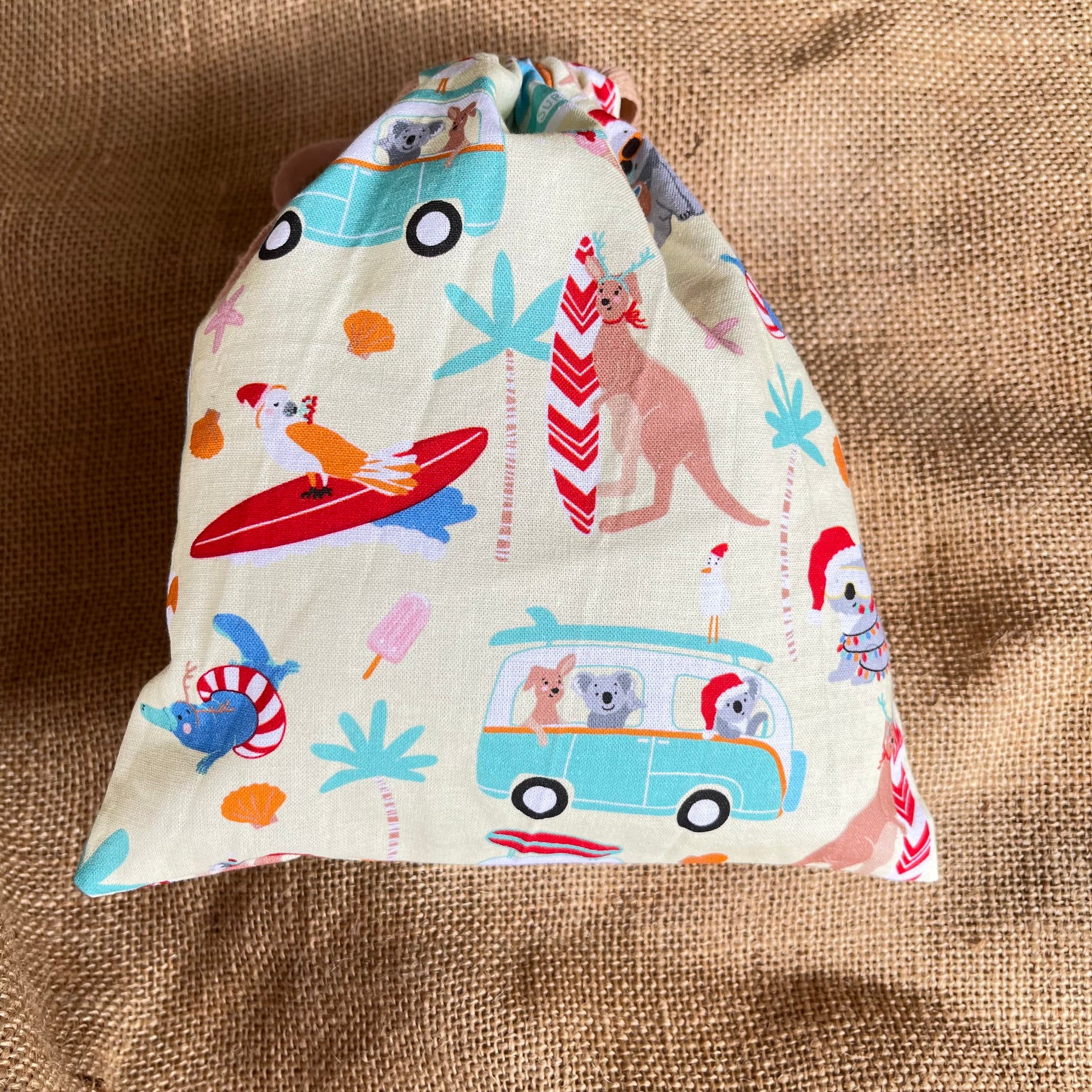 Handmade fabric gift bags | Christmas | sustainable | reusuable