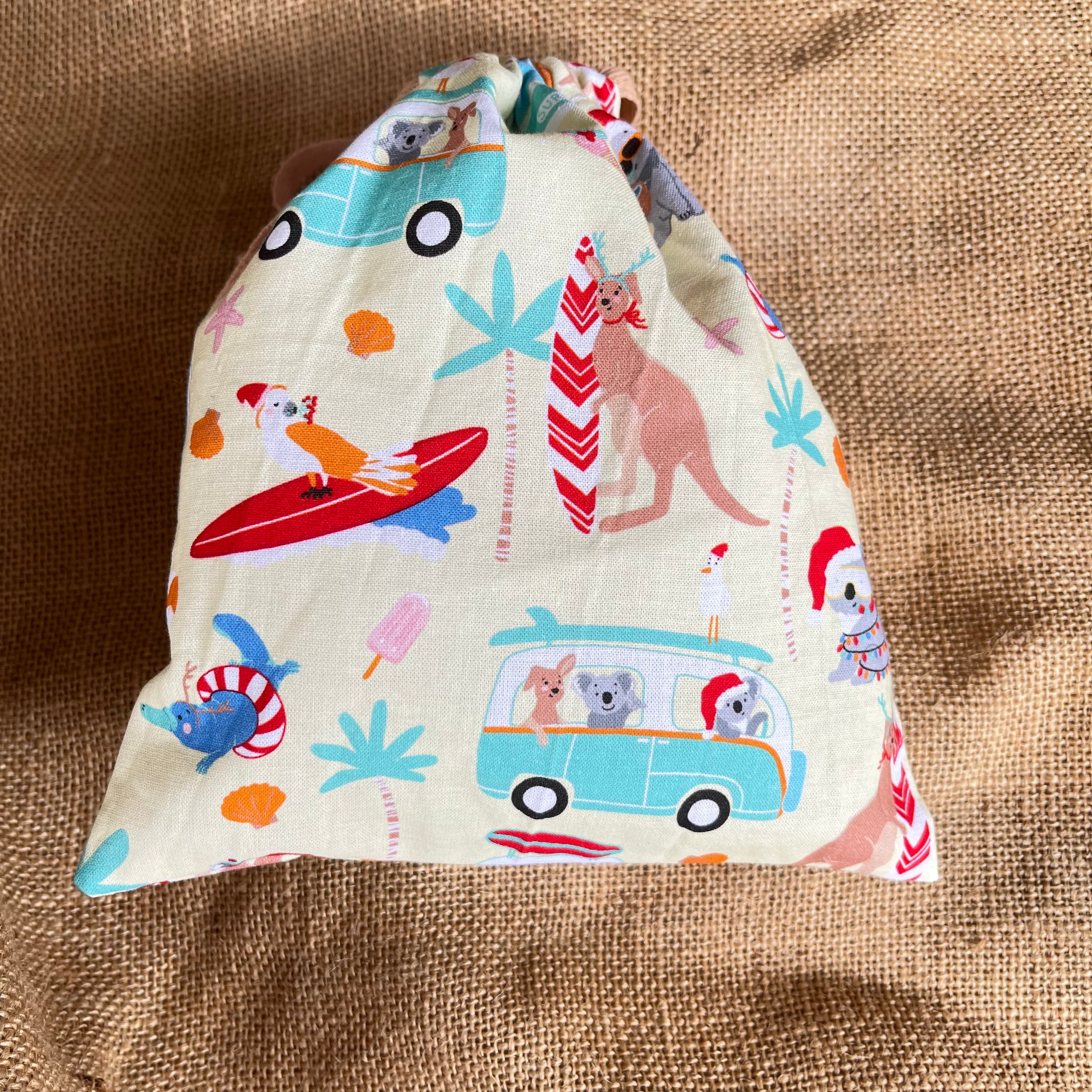 Handmade fabric gift bags | Christmas | sustainable | reusuable