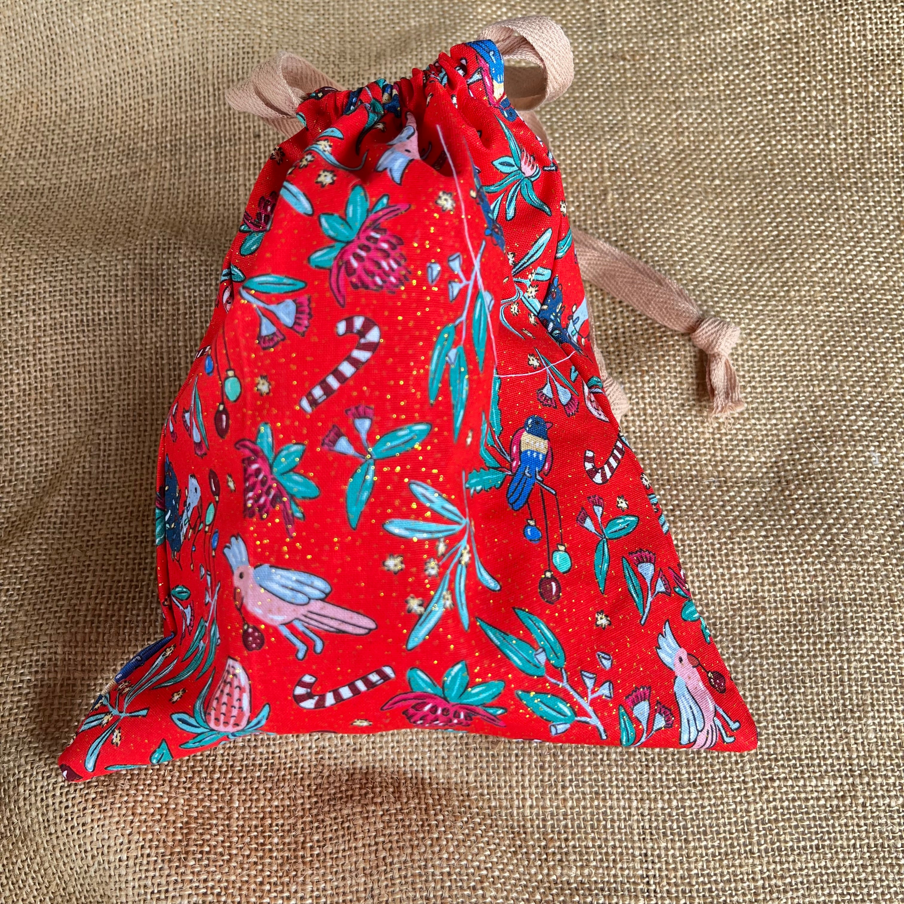 Handmade fabric gift bags | Christmas | sustainable | reusuable