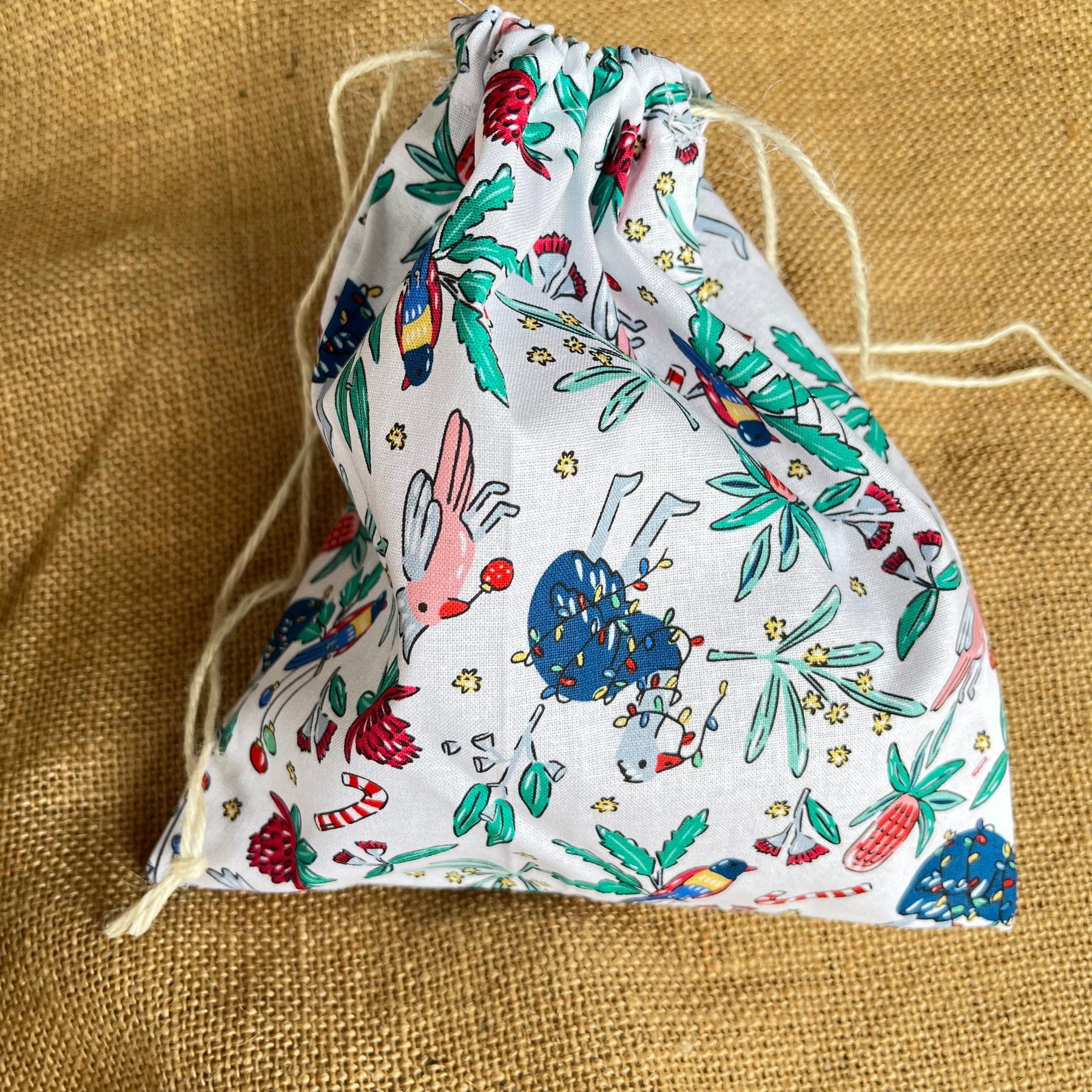 Handmade fabric gift bags | Christmas | sustainable | reusuable