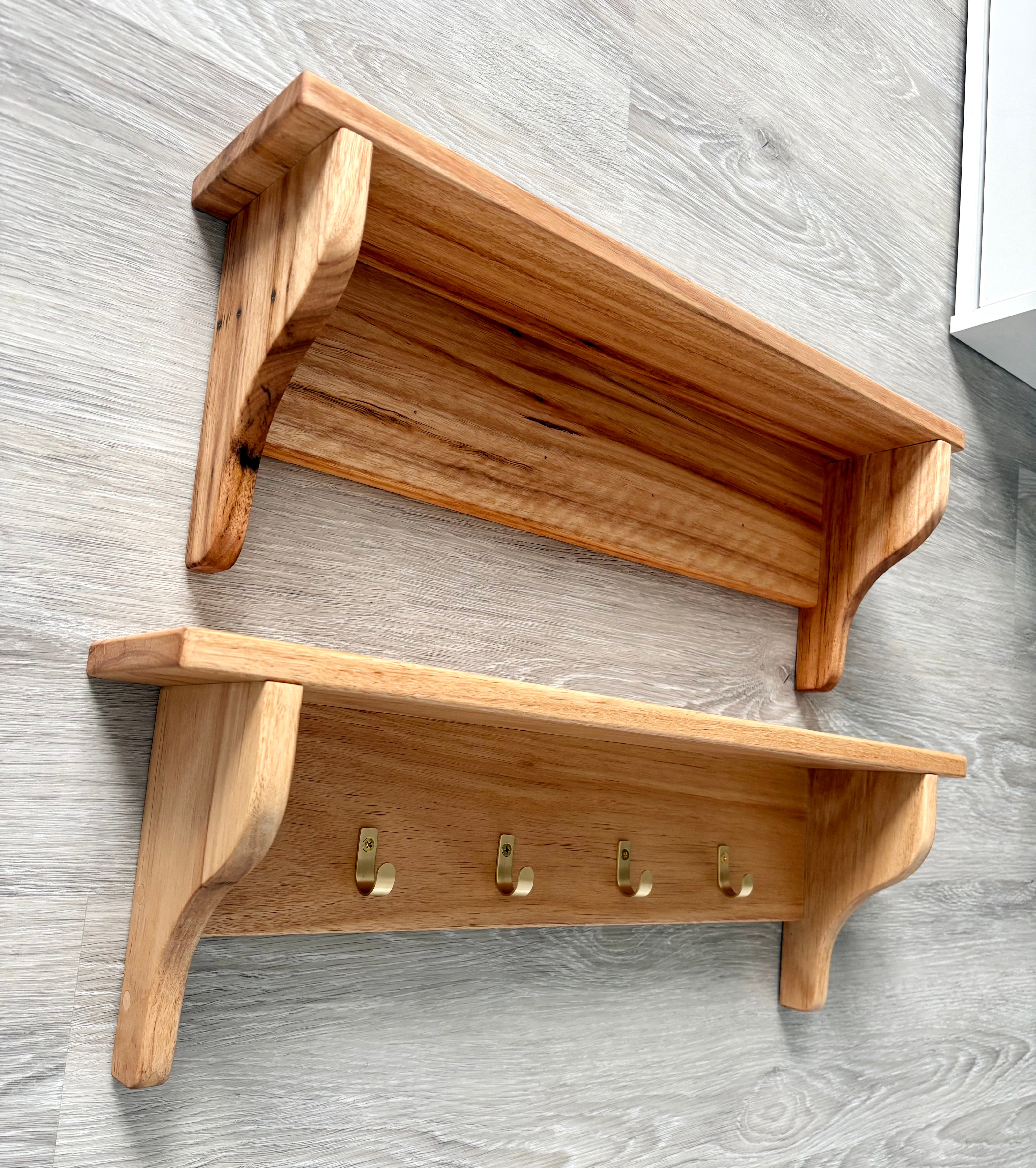 Blackbutt wall shelf with gold hooks