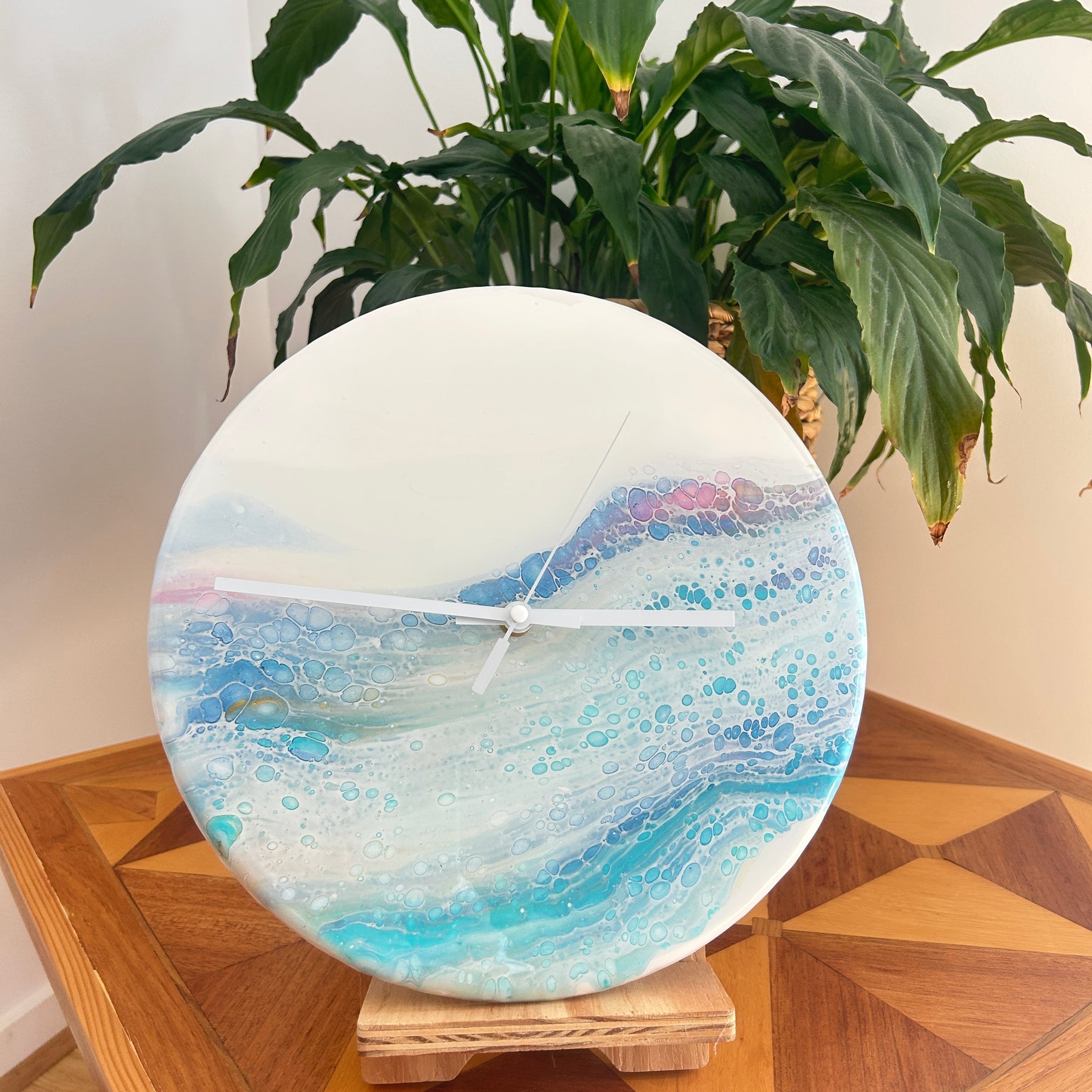 Timber Clock | 30cm Fluid Art/Resin |Blue - White