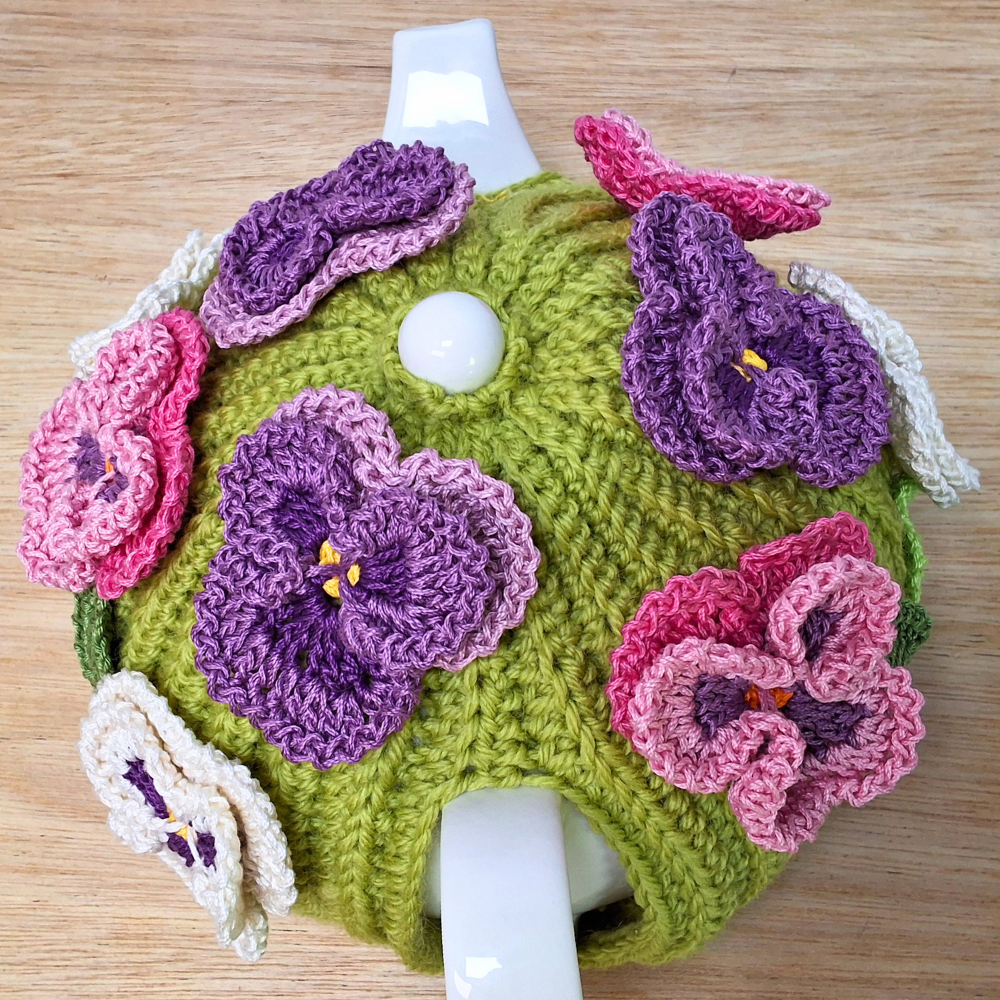 Garden of pansies tea cosy for medium teapot
