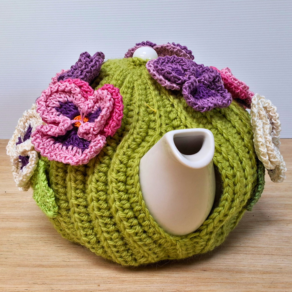 Garden of pansies tea cosy for medium teapot