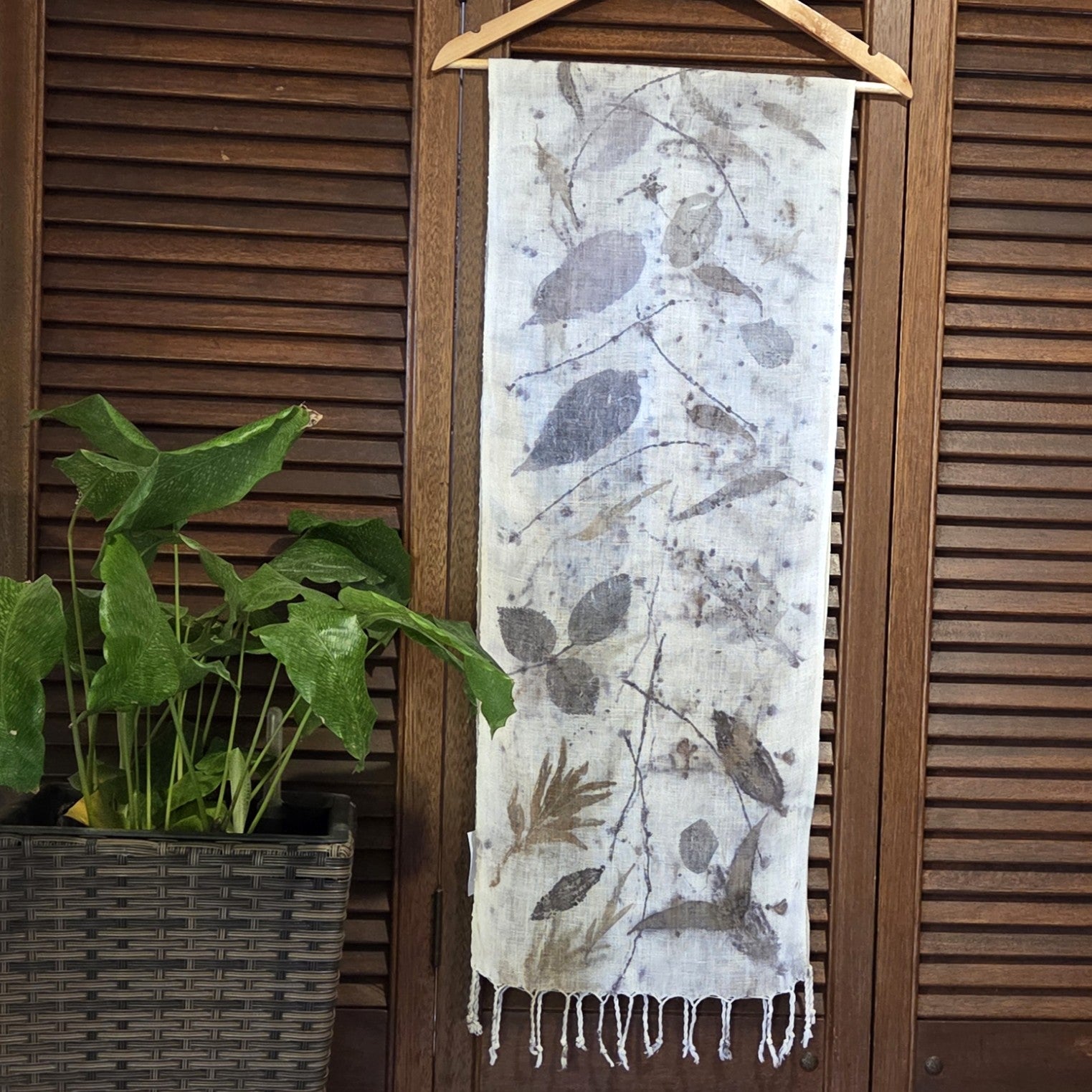 The Ingrid - Pure Handloomed Linen Ecoprint Scarf