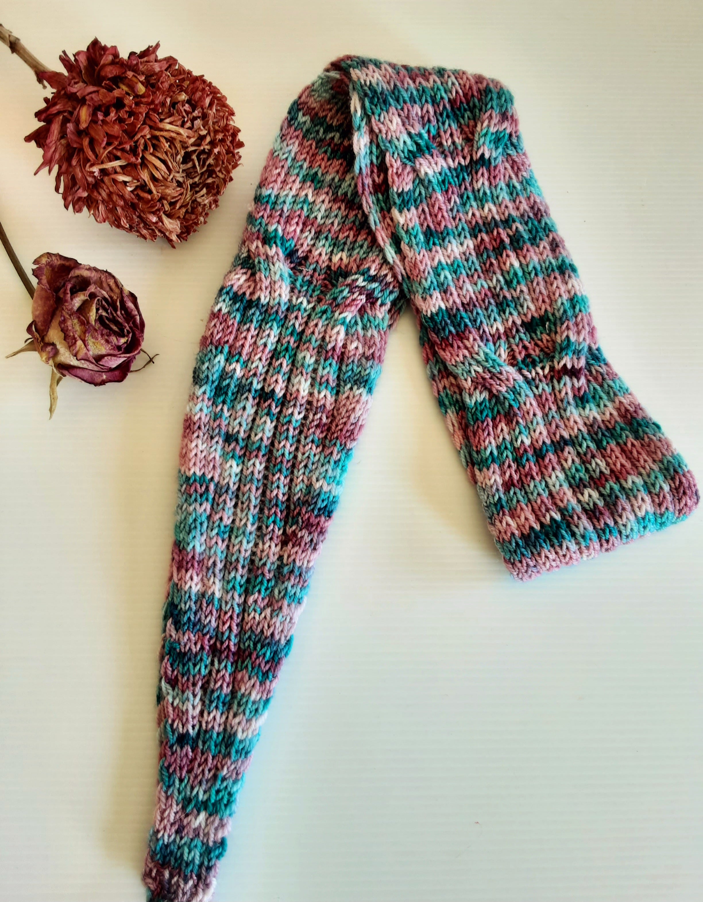 Pure wool handknitted scarfette