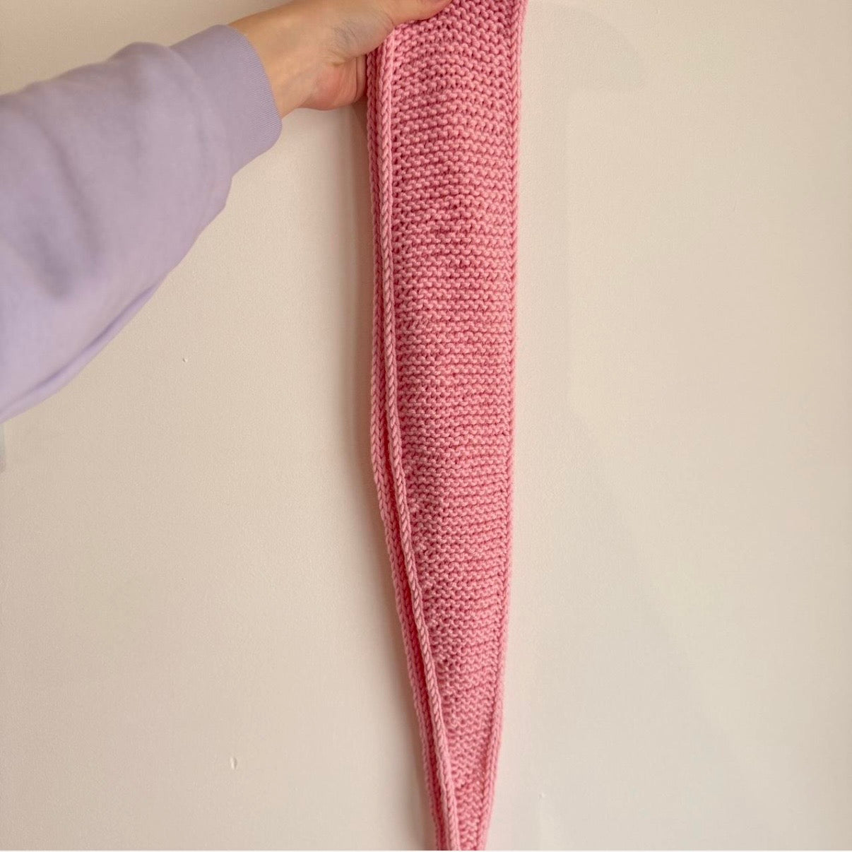 Knitted wool sophie scarf in Pink