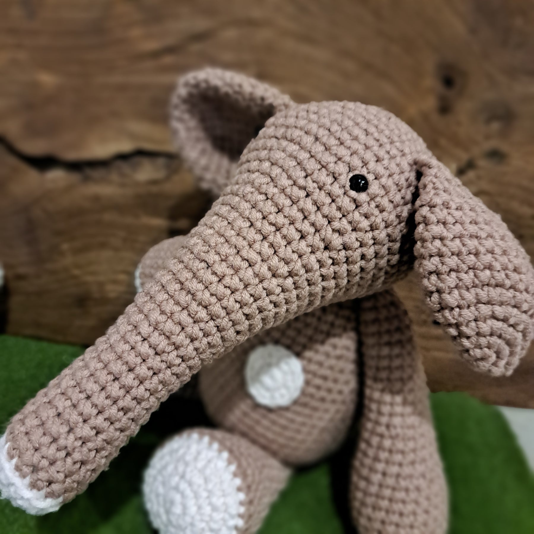 Crochet toy elephants. Small with spots