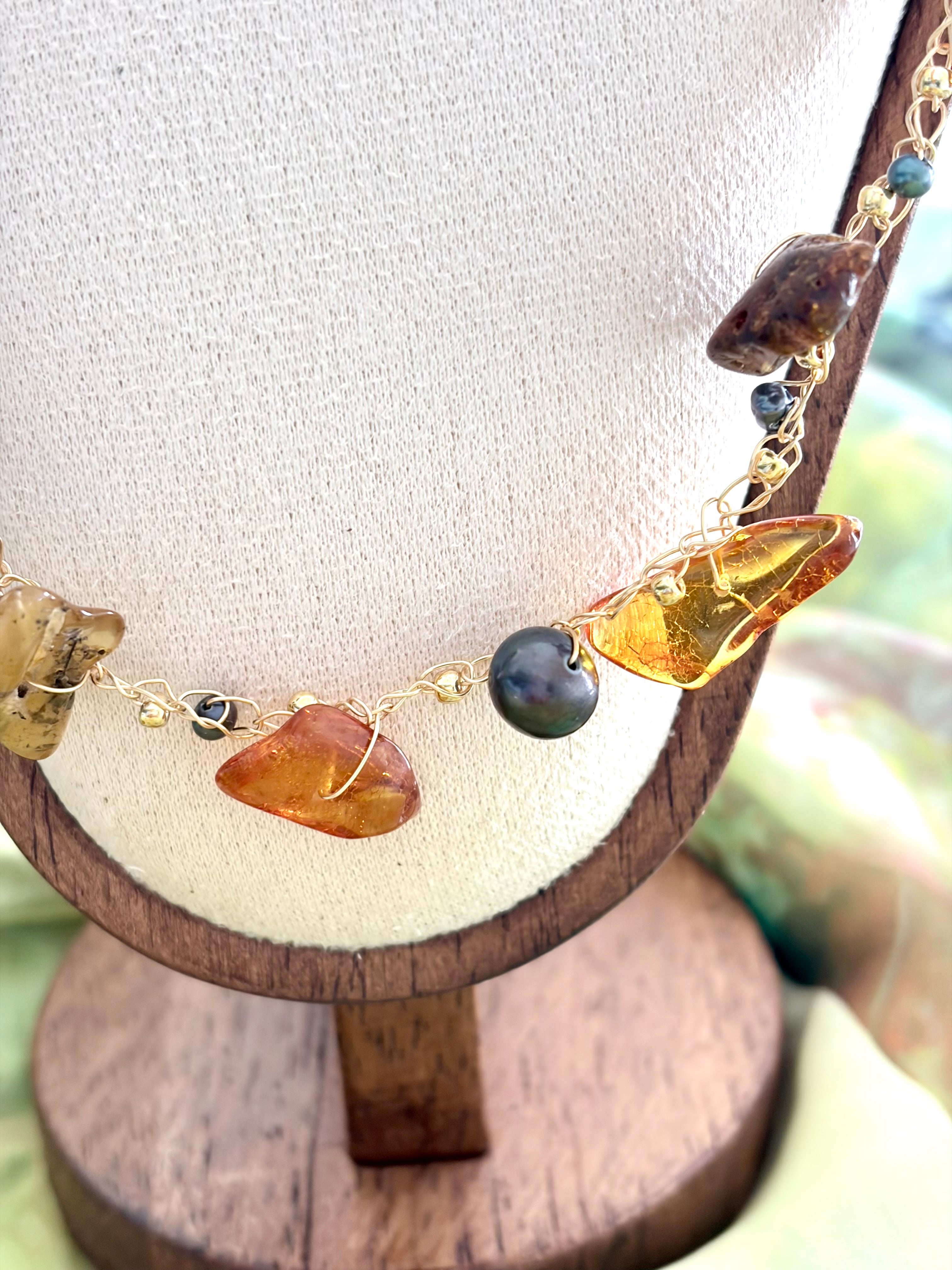 Amber & Pearls Necklace-Chocker “Sunset”