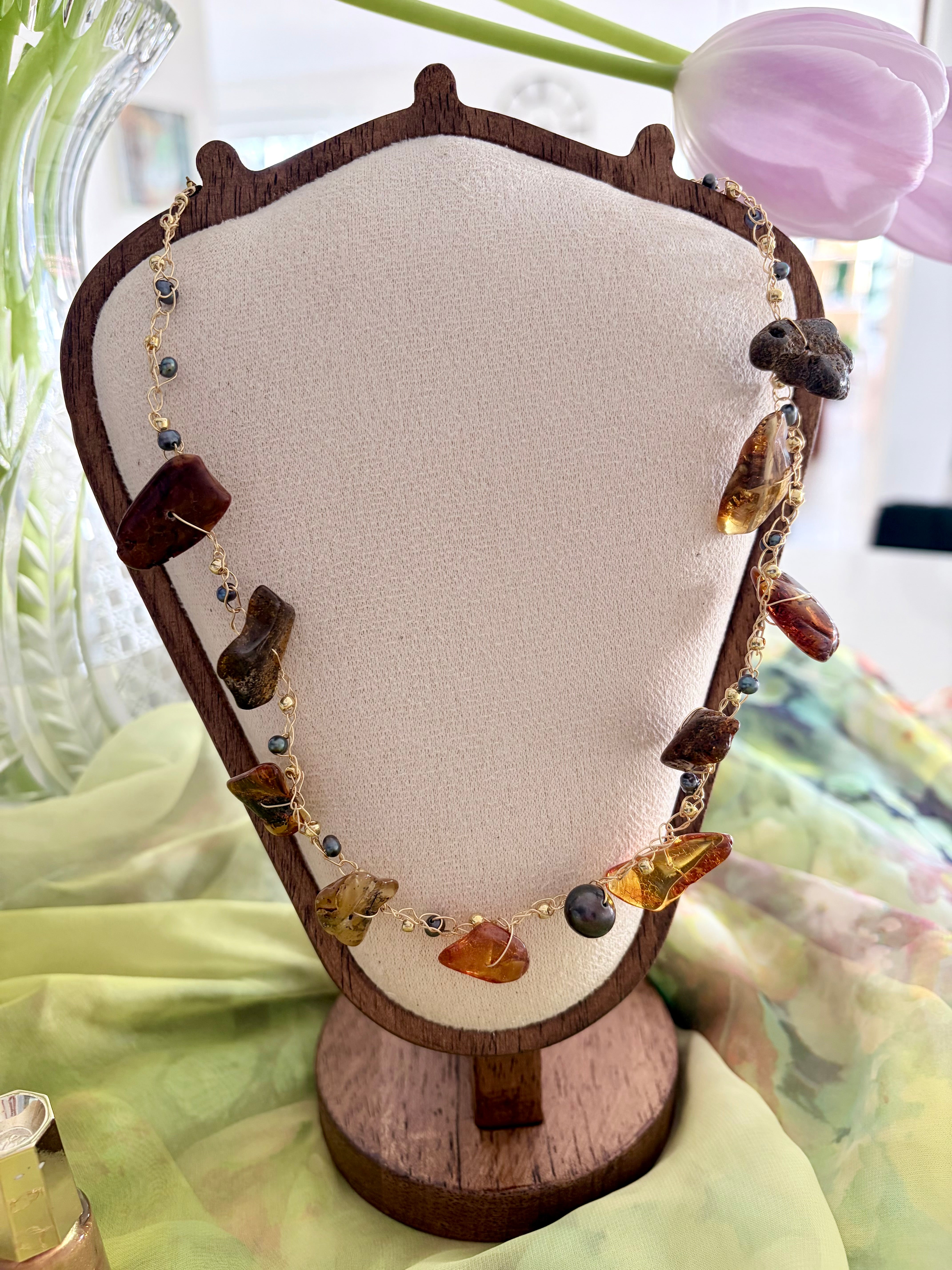 Amber & Pearls Necklace-Chocker “Sunset”