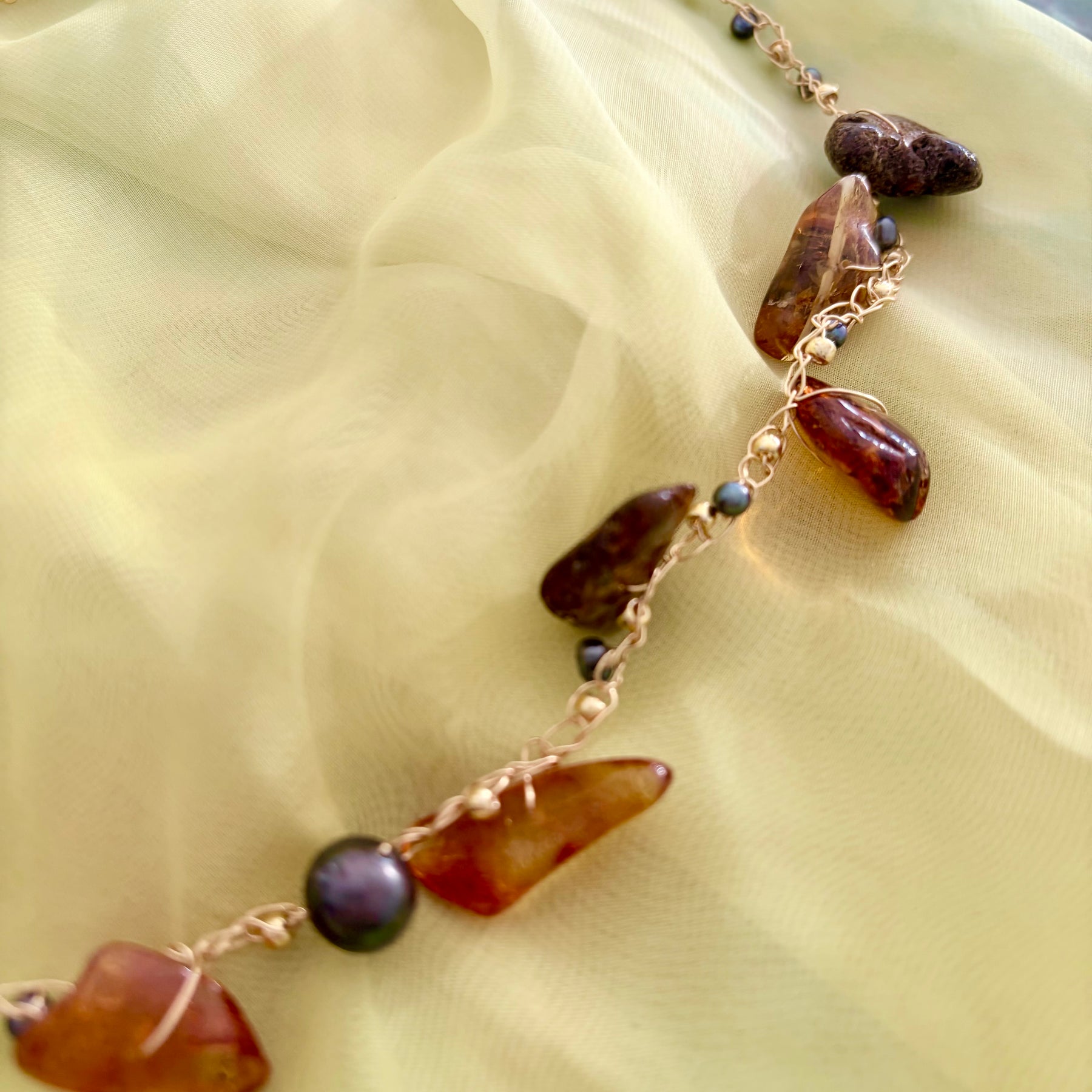 Amber & Pearls Necklace-Chocker “Sunset”