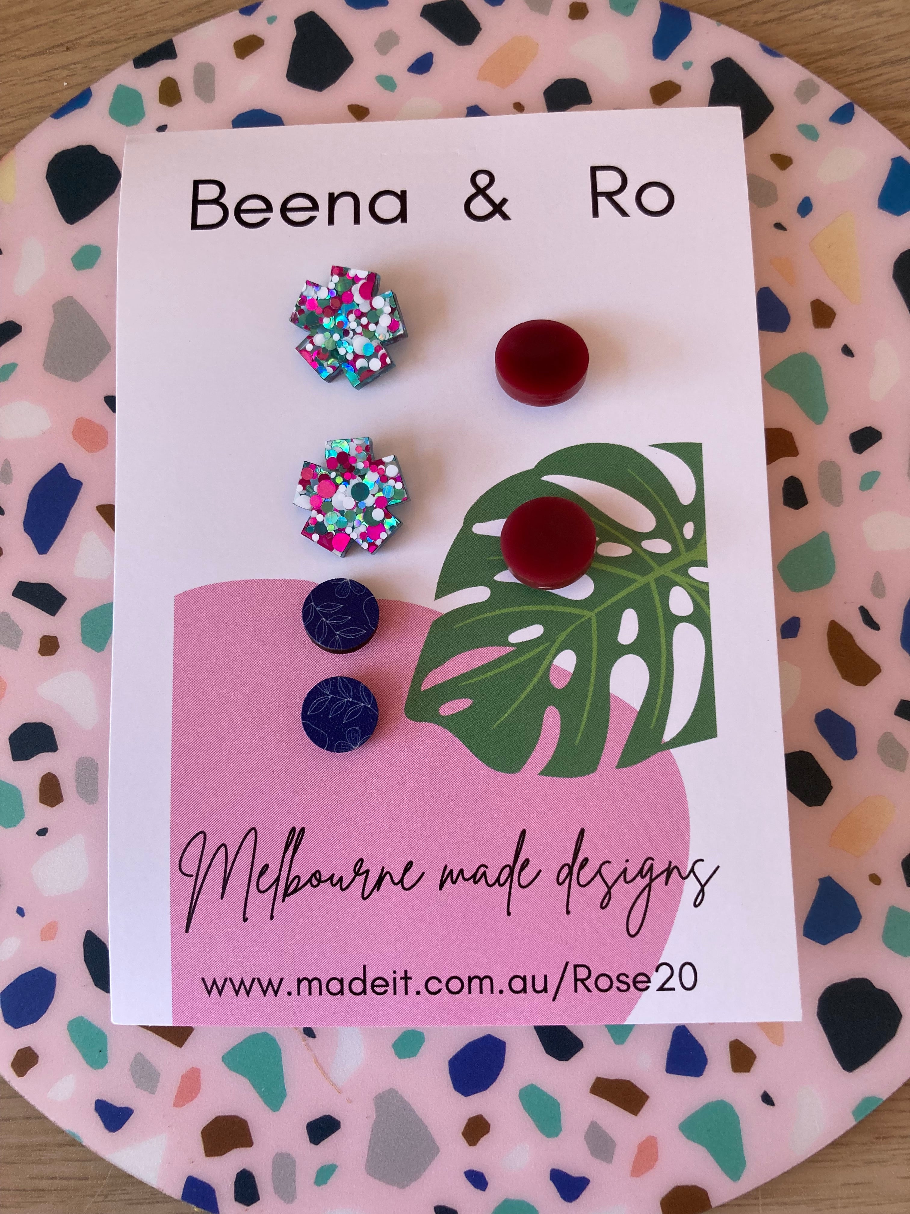 Super value mixed stud pack 8