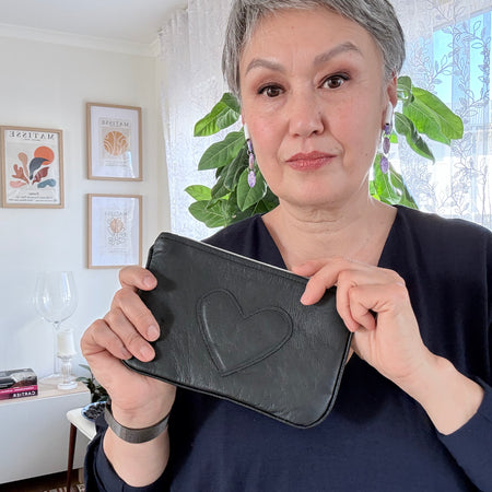 Leather pouch