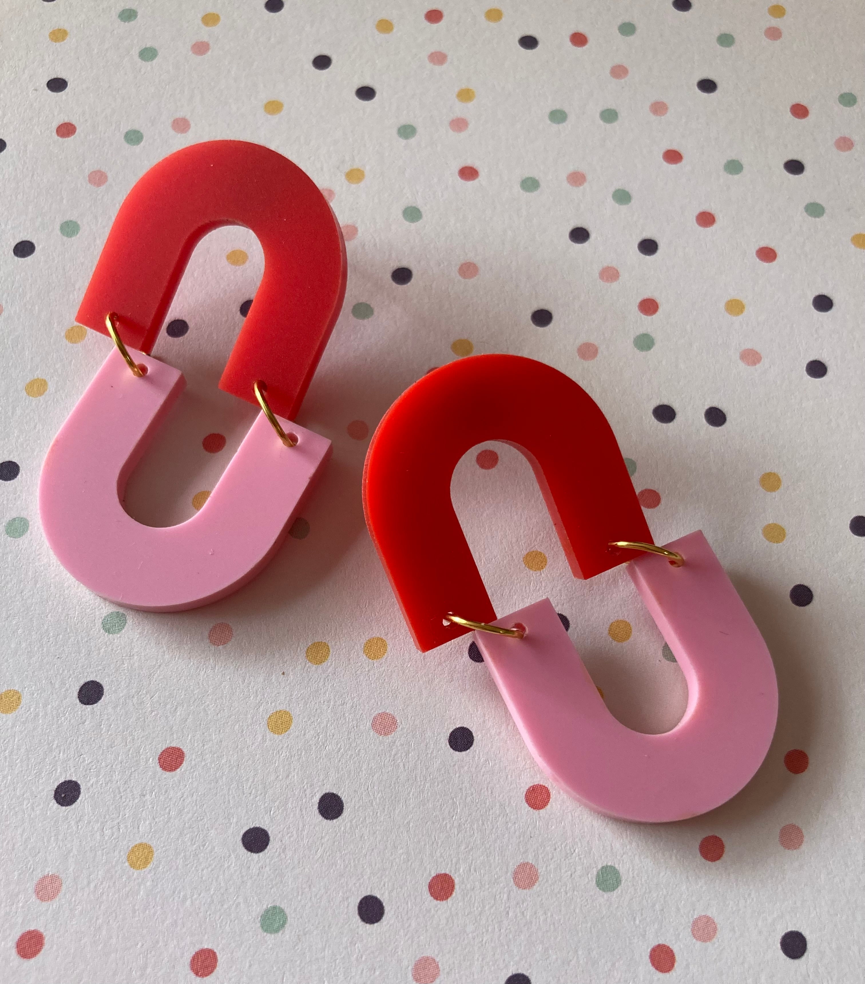 Pink / red loop earrings