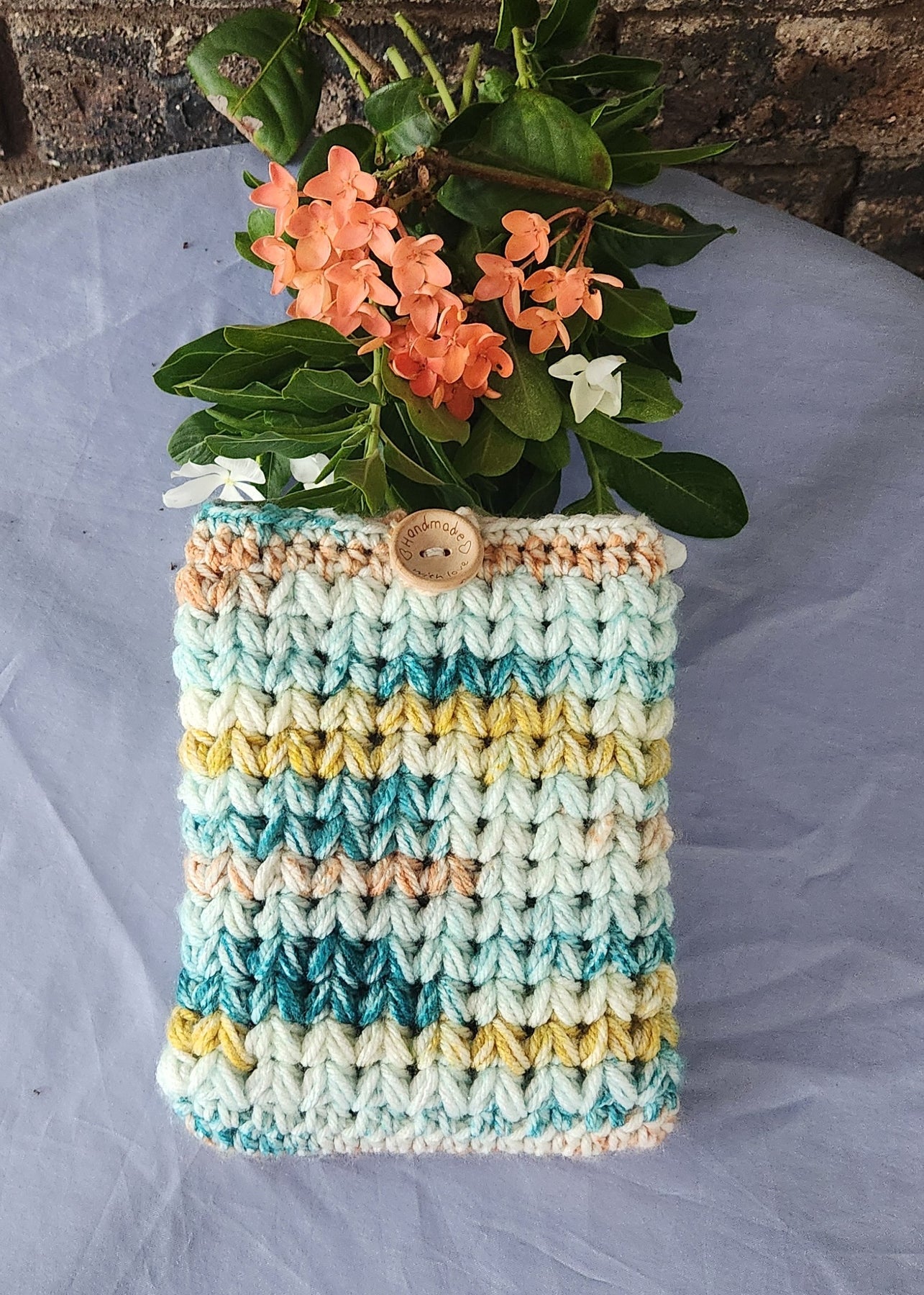 E-Reader Crocheted Cover