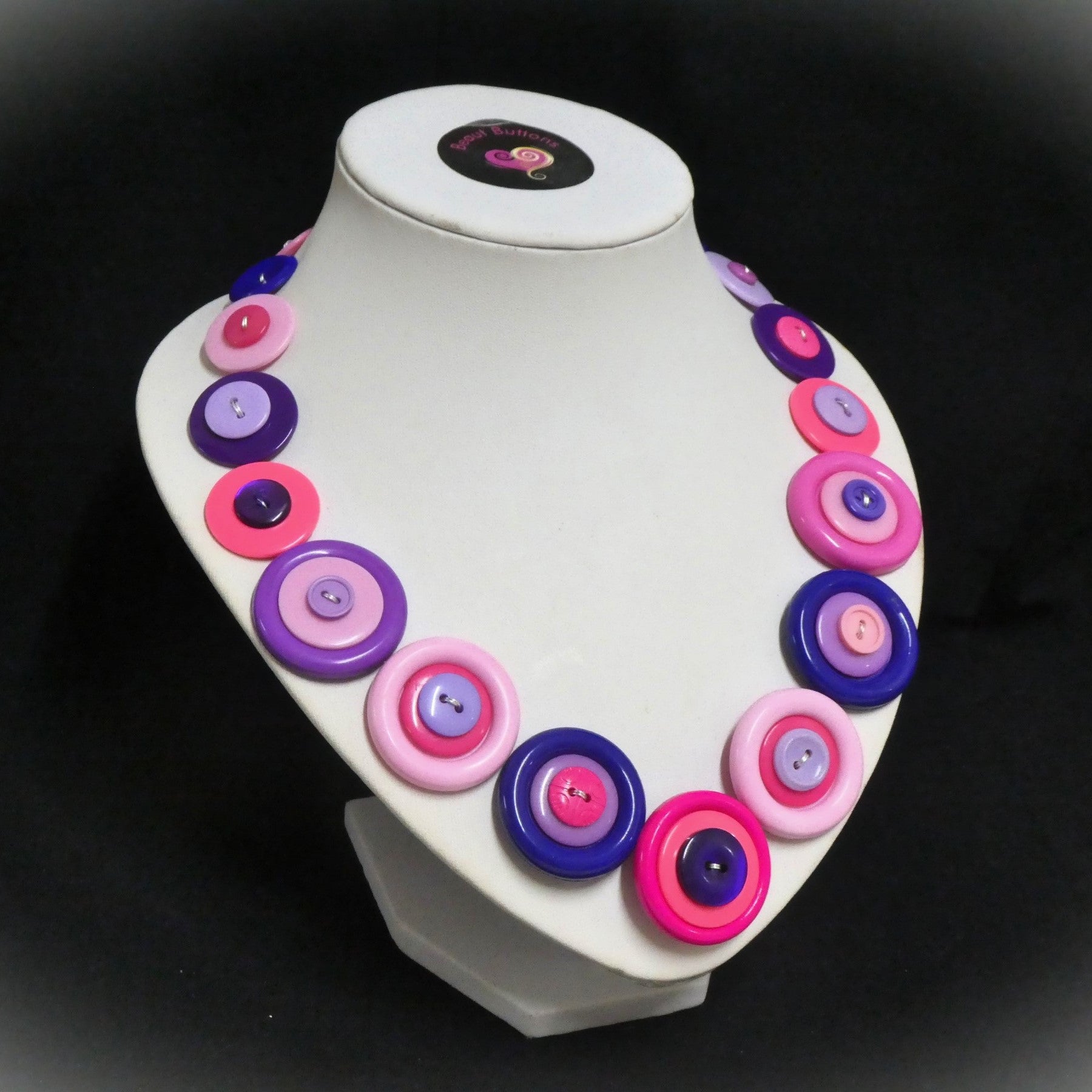 Button necklace - Think Pink