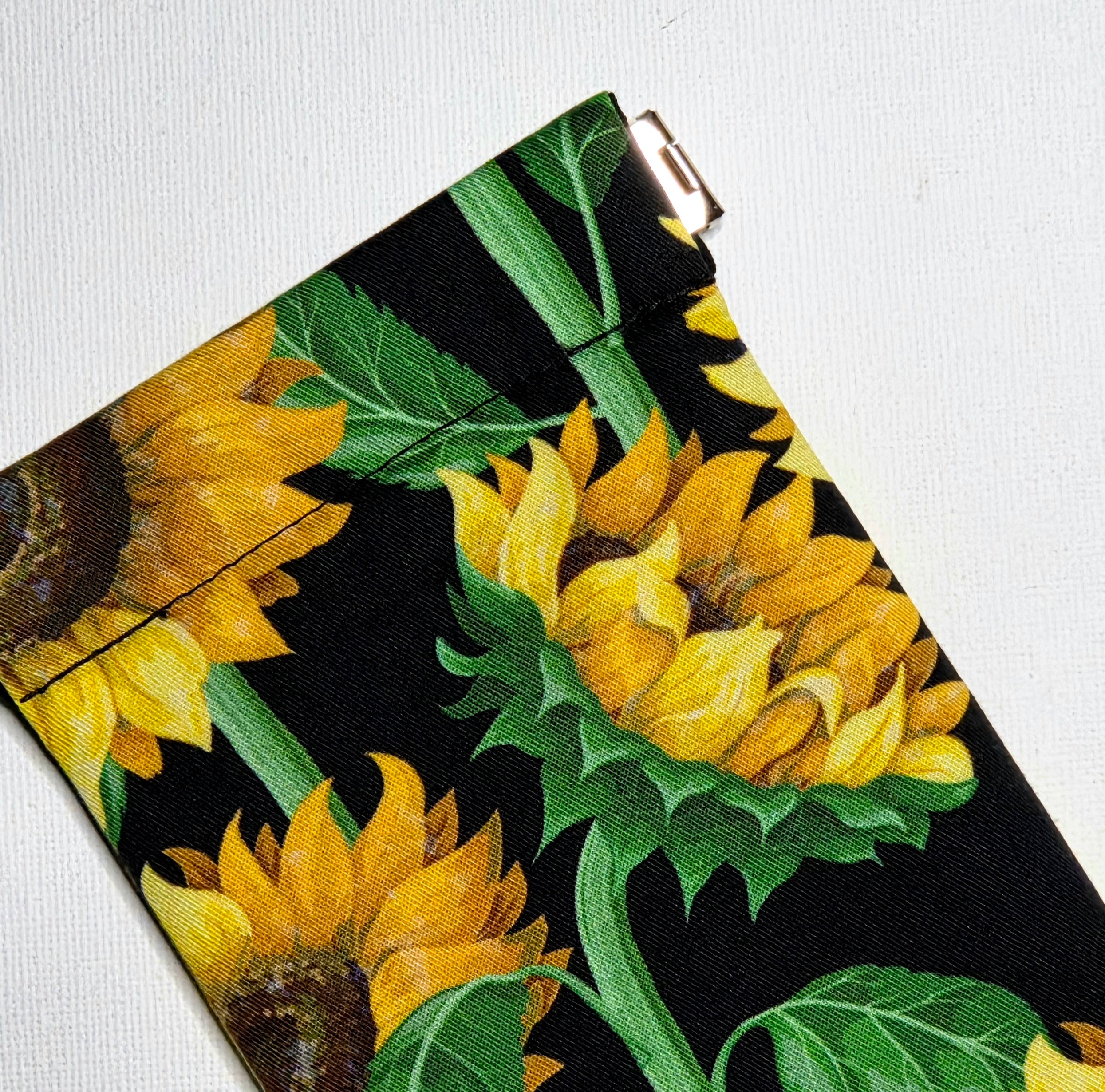 Sunglasses Pouch with a pretty sunflower design