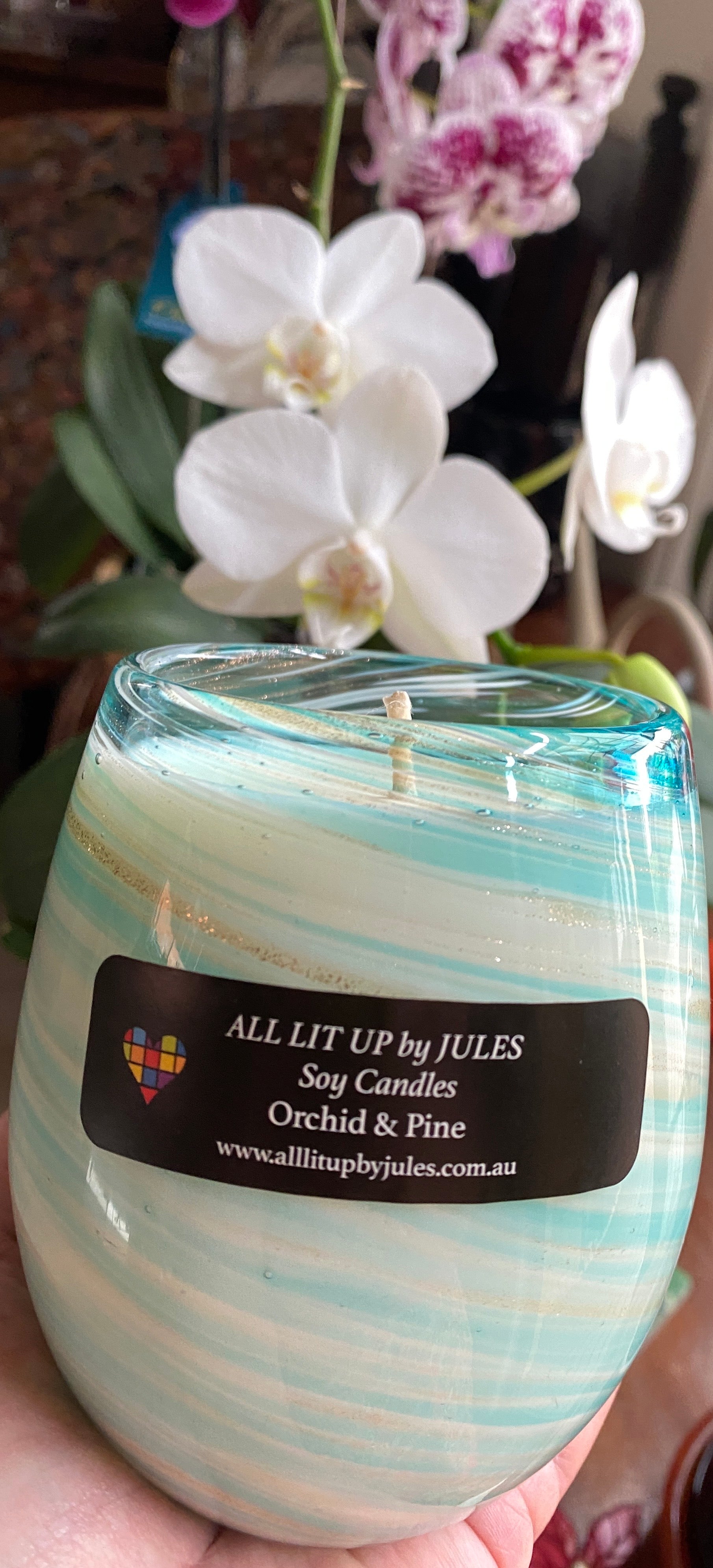 Aqua Gold Swirl Glass with Orchid & Pine Fragrance