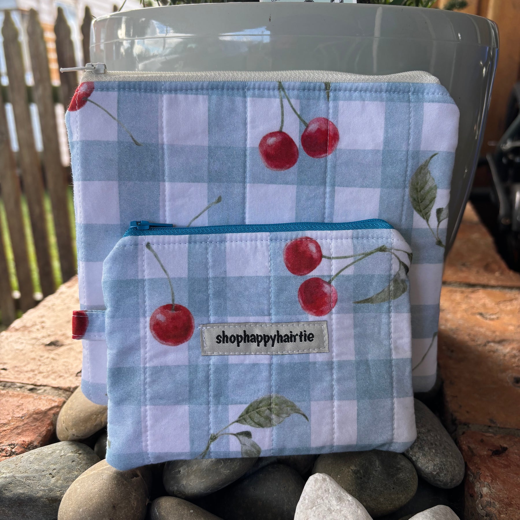 Handmade Quilted Cotton Zipper Pouch | Makeup Bag, Cosmetic Bag & Travel Organiser