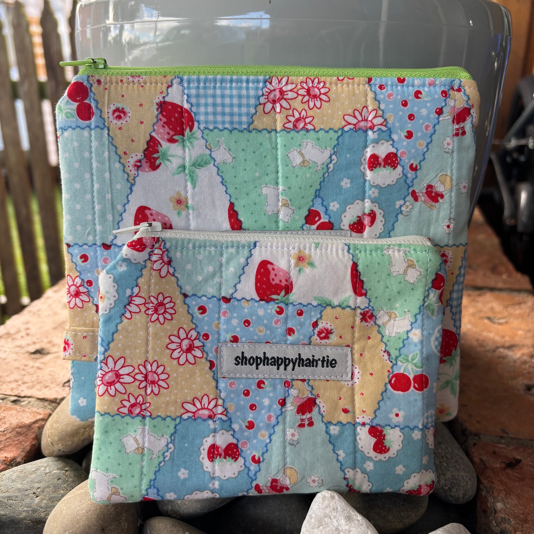 Handmade Quilted Cotton Zipper Pouch | Makeup Bag, Cosmetic Bag & Travel Organiser