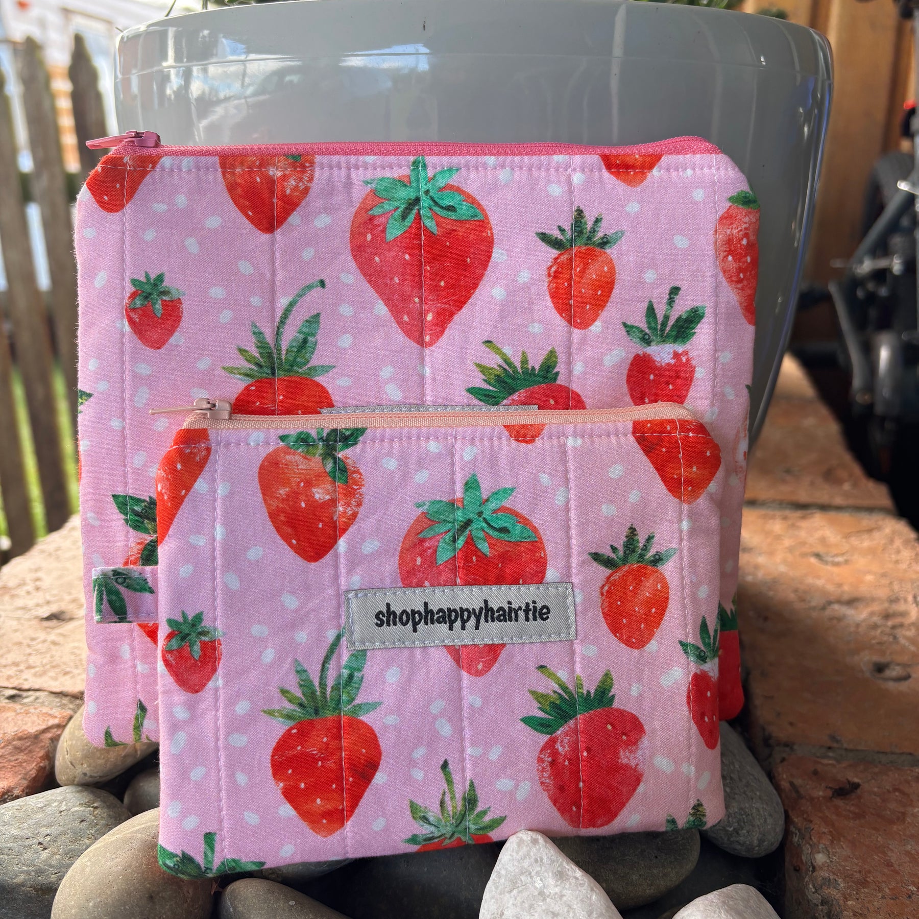 Handmade Quilted Cotton Zipper Pouch | Makeup Bag, Cosmetic Bag & Travel Organiser