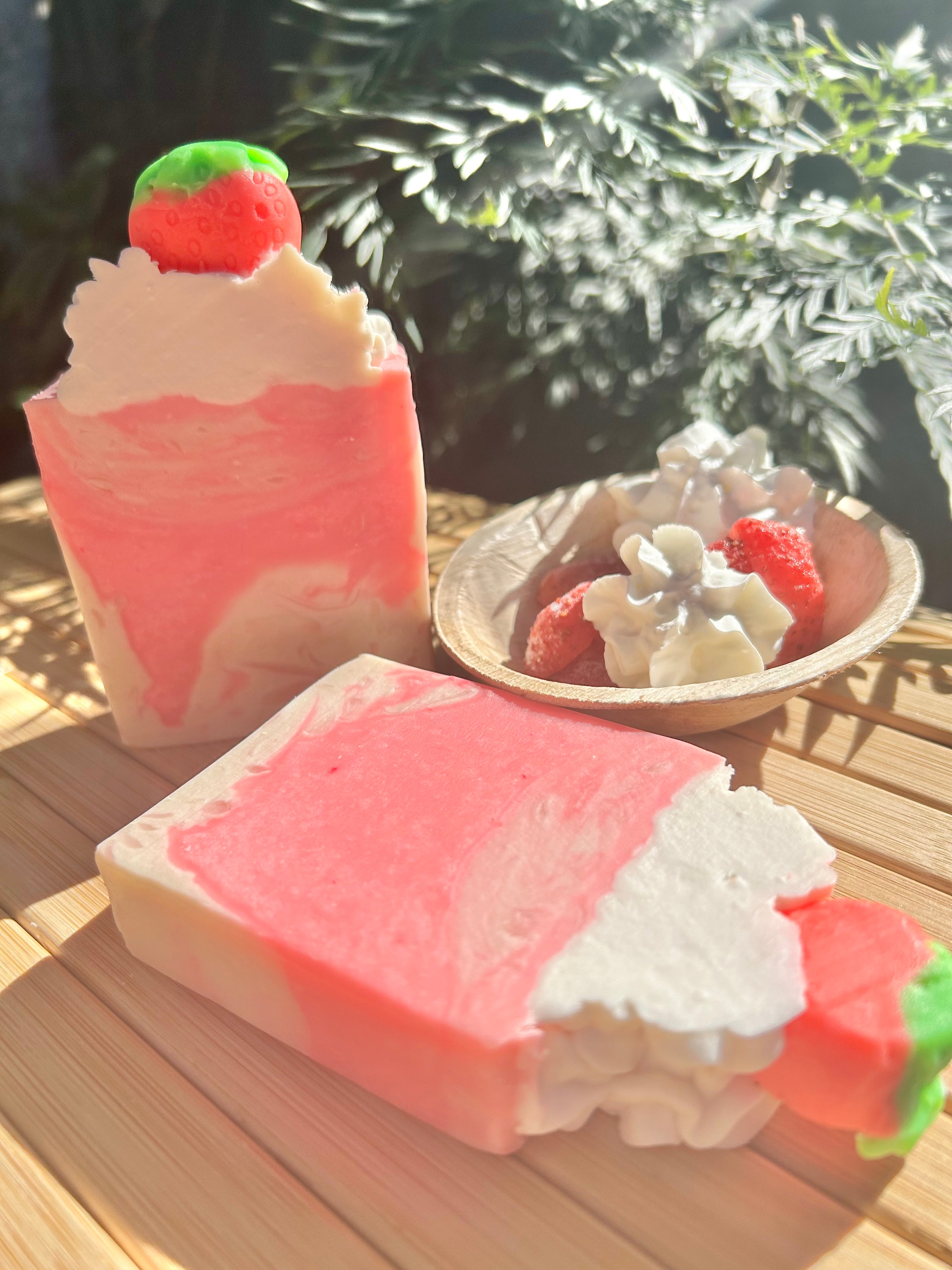 🍓 Strawberry & Cream Soap | Handmade Soap | Limited Edition 🍓