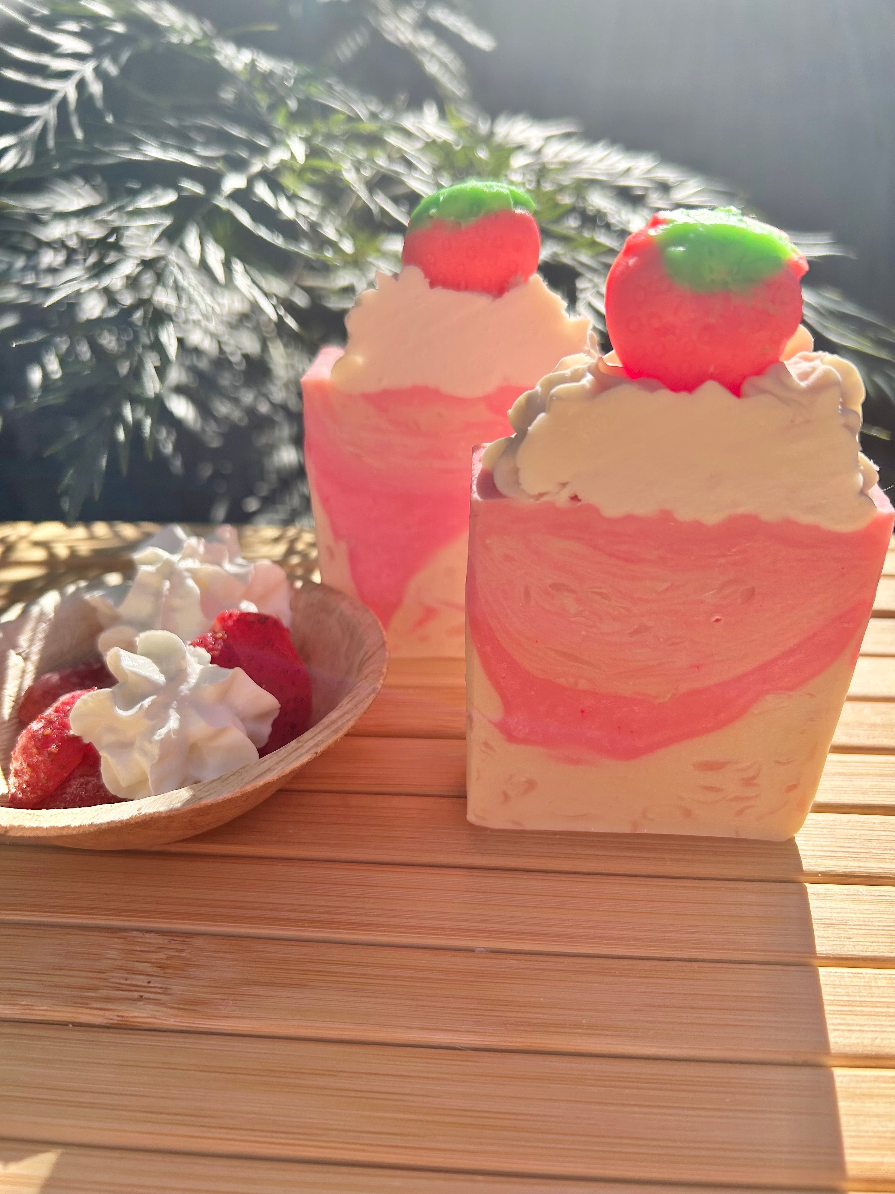 🍓 Strawberry & Cream Soap | Handmade Soap | Limited Edition 🍓