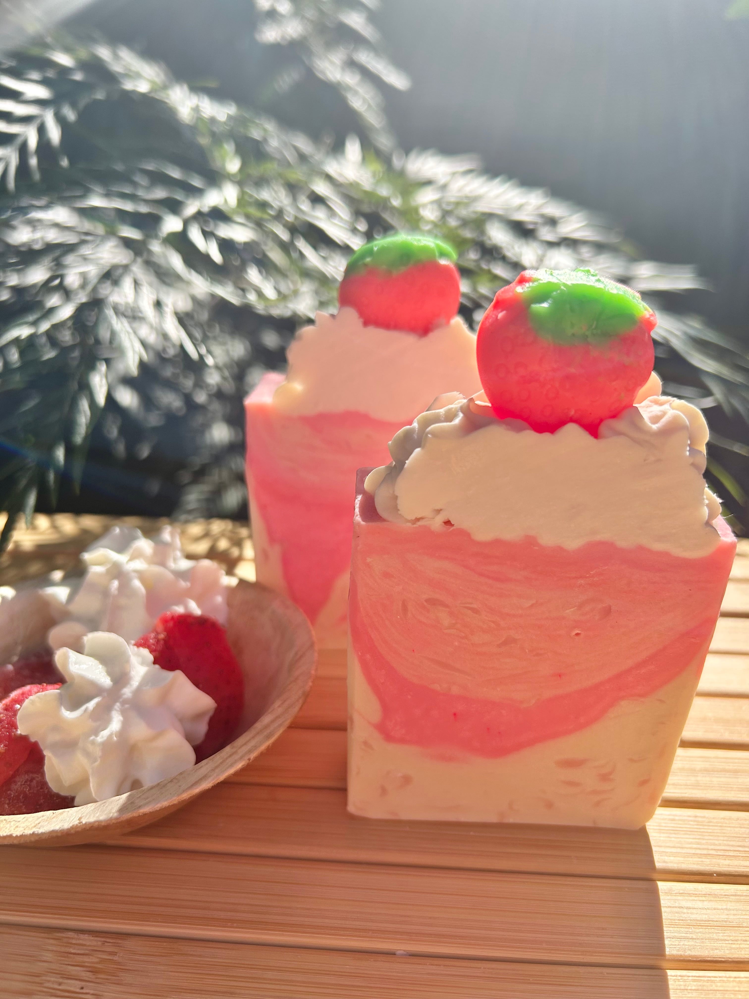 🍓 Strawberry & Cream Soap | Handmade Soap | Limited Edition 🍓