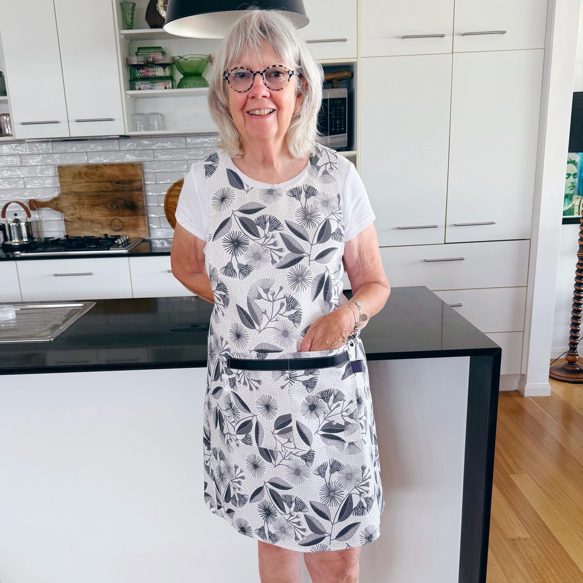 Gum flowers Japanese style cross back kitchen apron. Crafting, gardening, no ties apron.