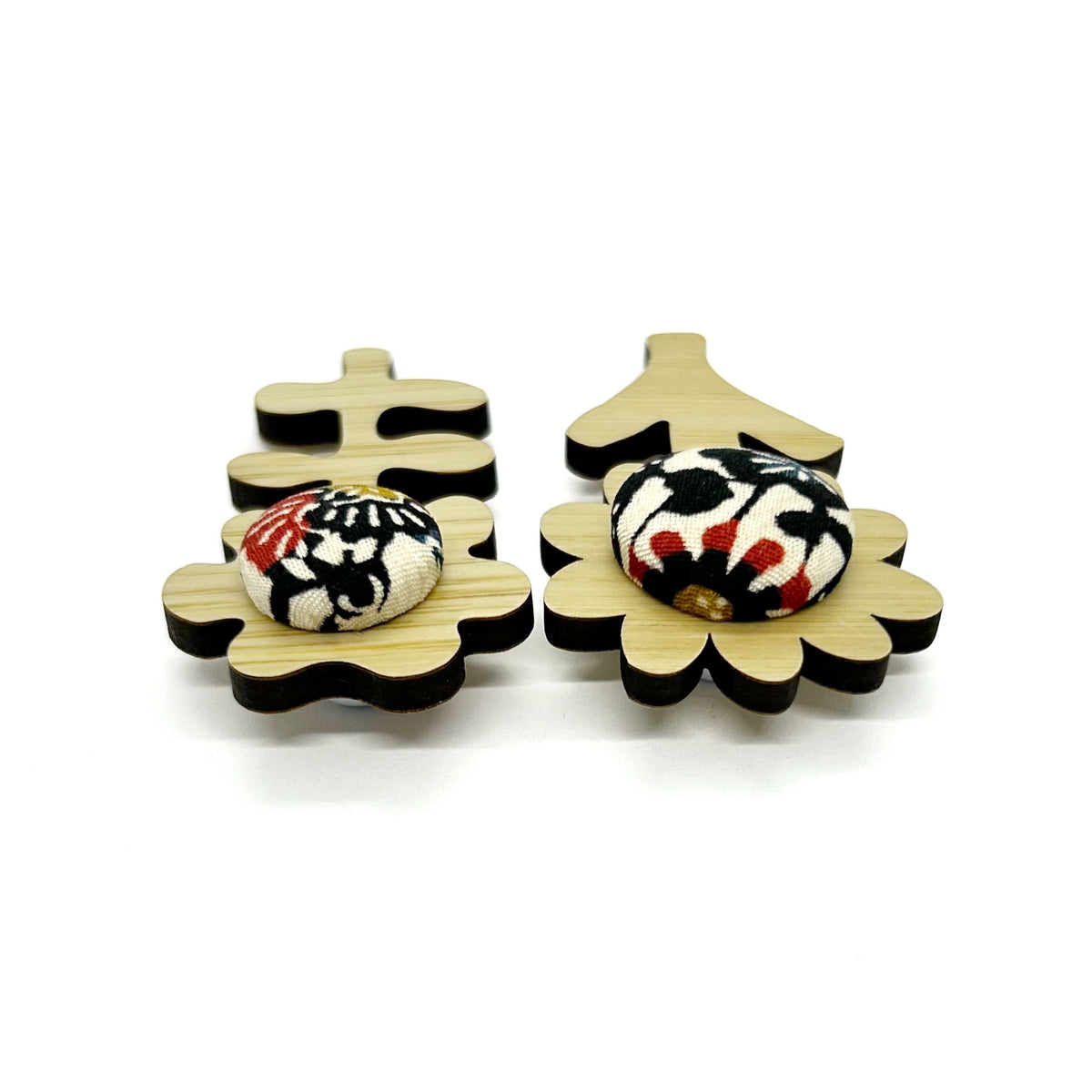 Double Floral Brooch - Black Blossom