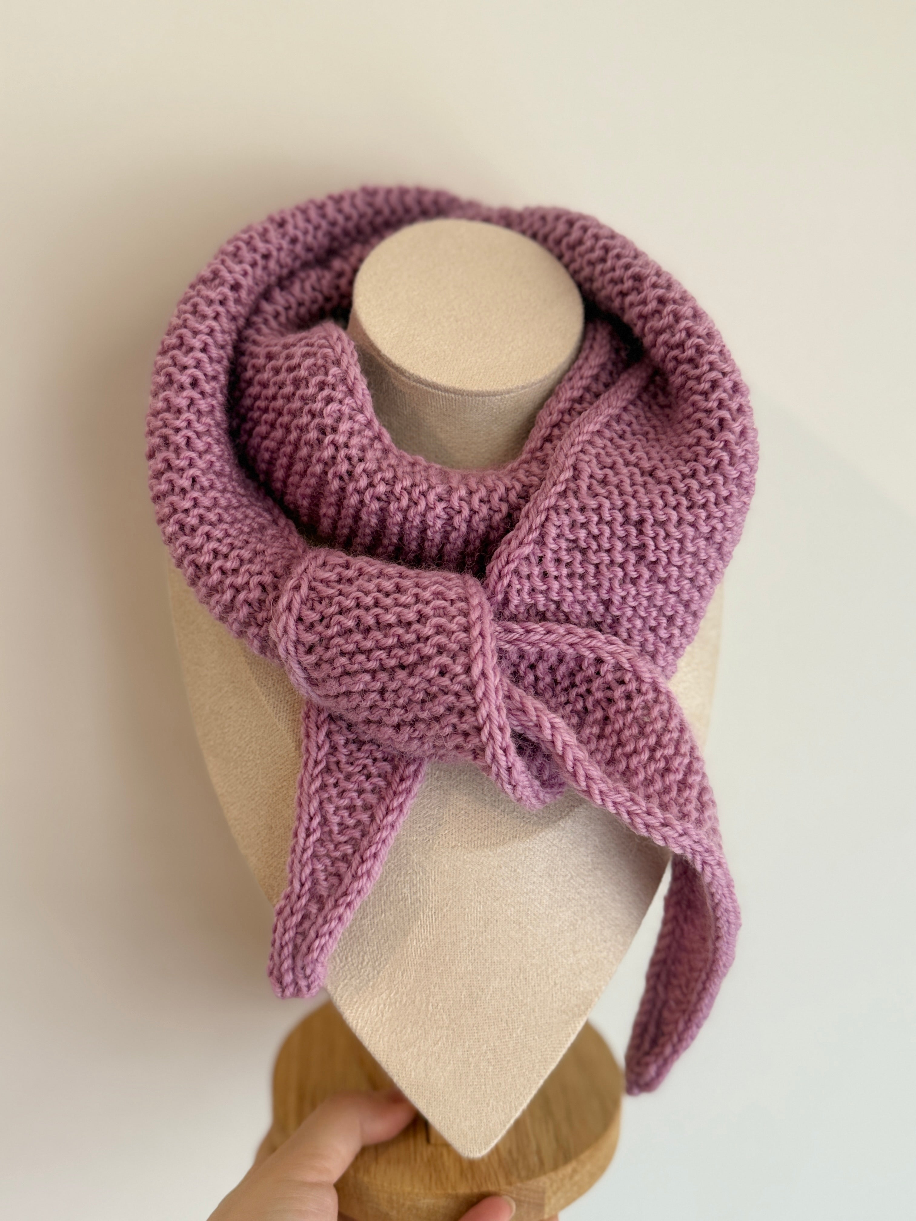 Knit sophie scarf in lilac purple