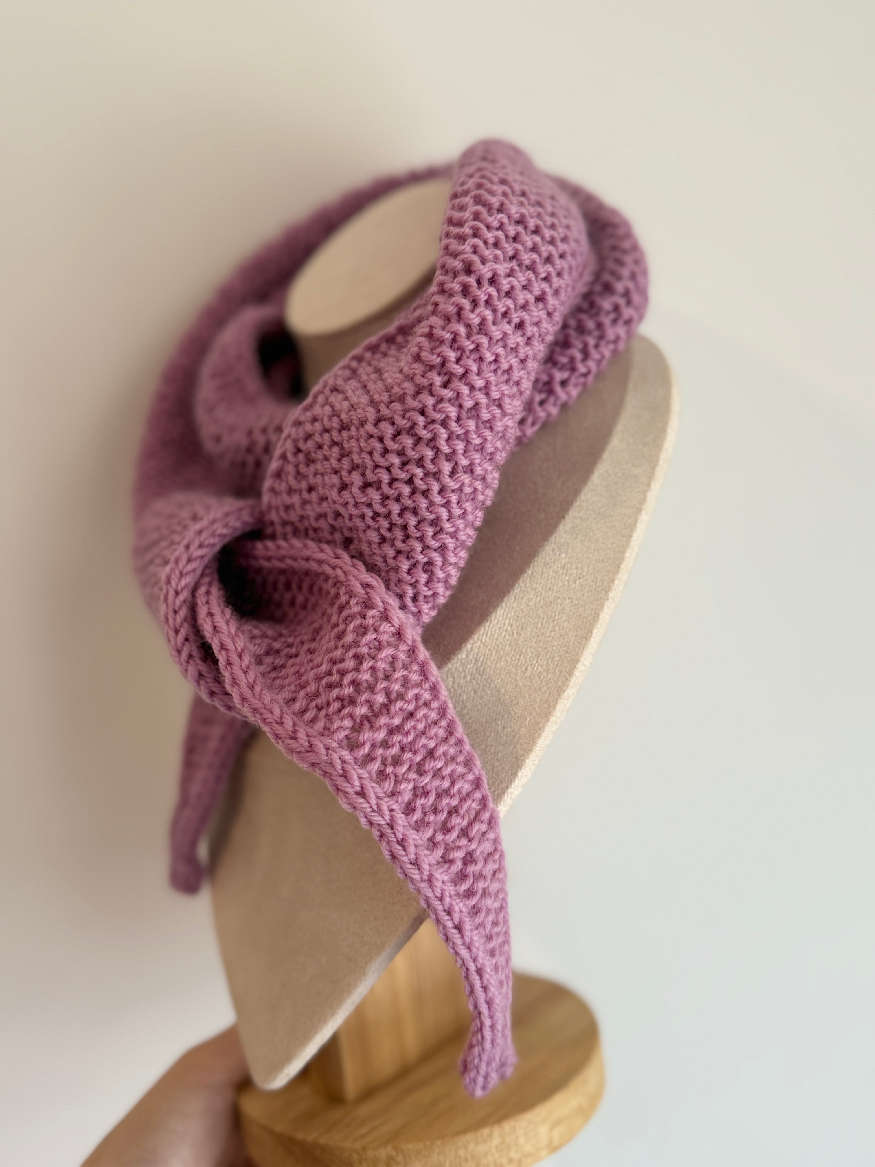 Knit sophie scarf in lilac purple