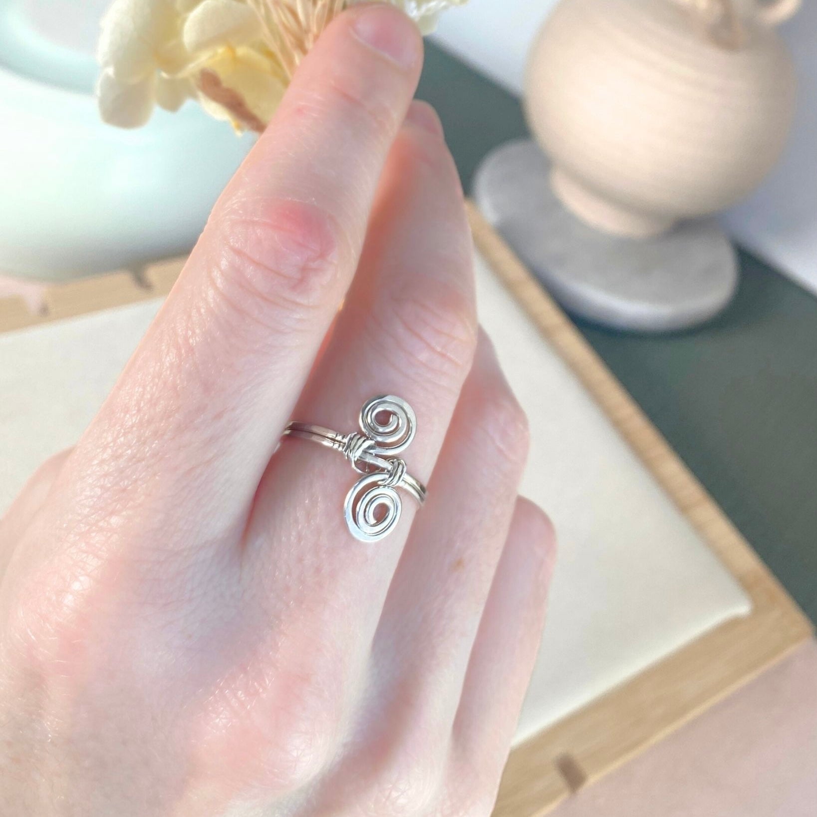 Figure-8 spirals ring | Sterling silver | Celtic-inspired jewellery