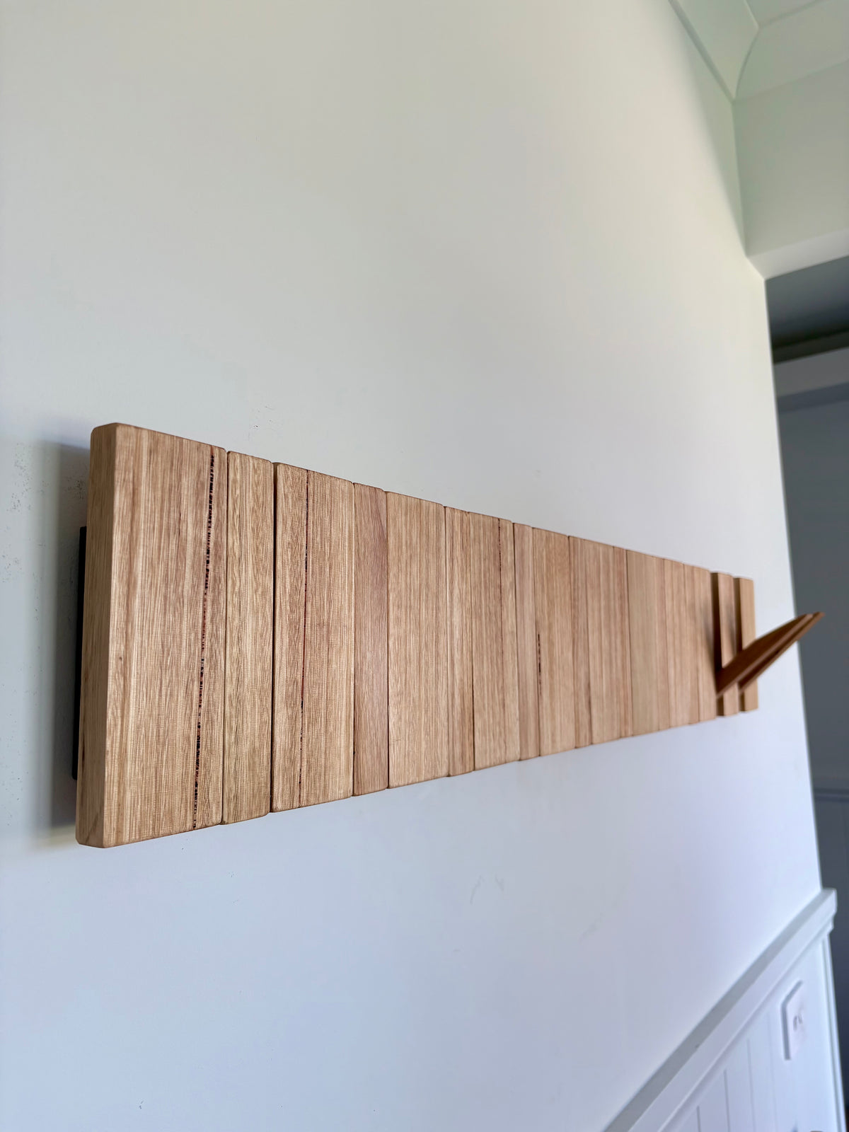 Silver top ash Horizon line coatrack