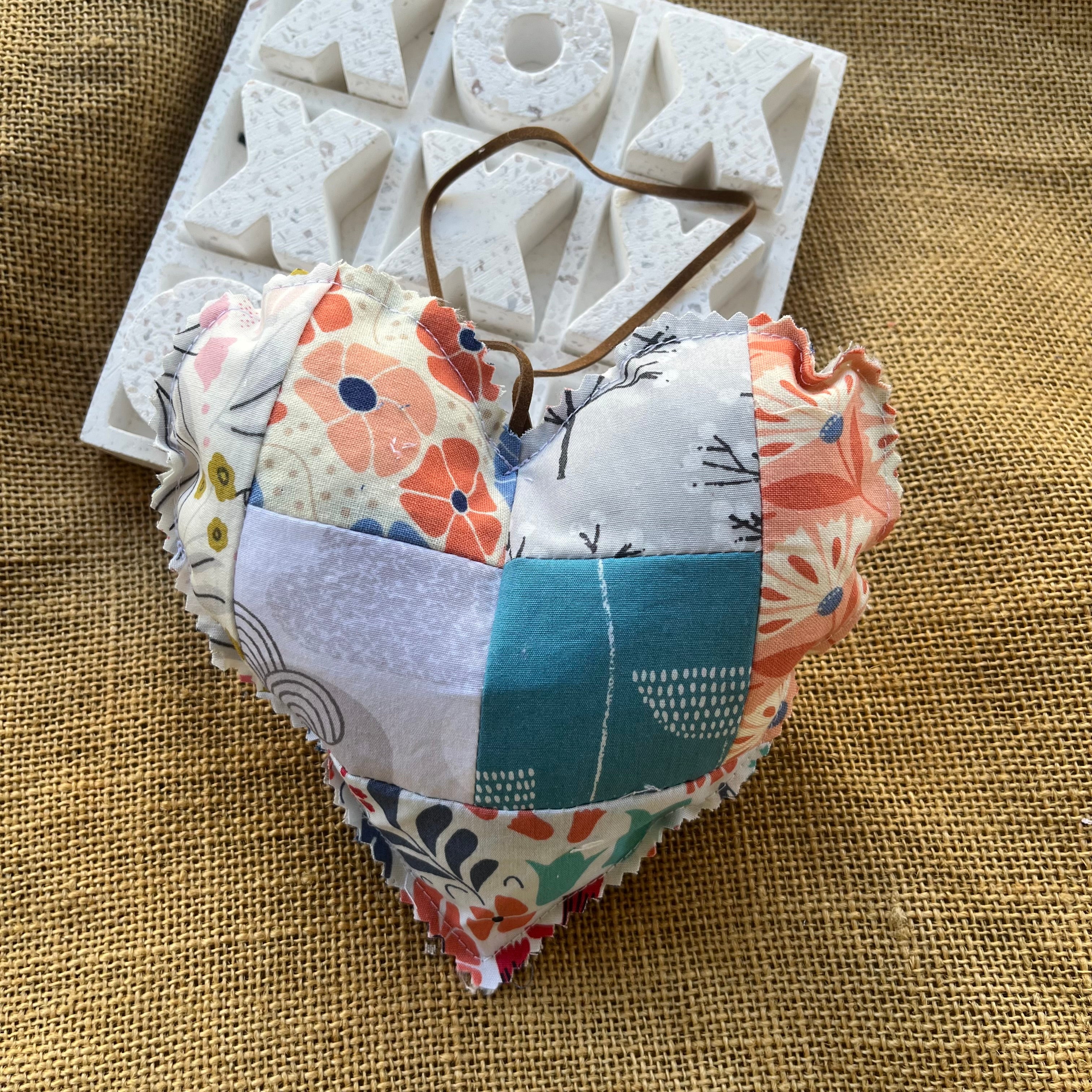 Handmade hearts | organic fabric | patchwork