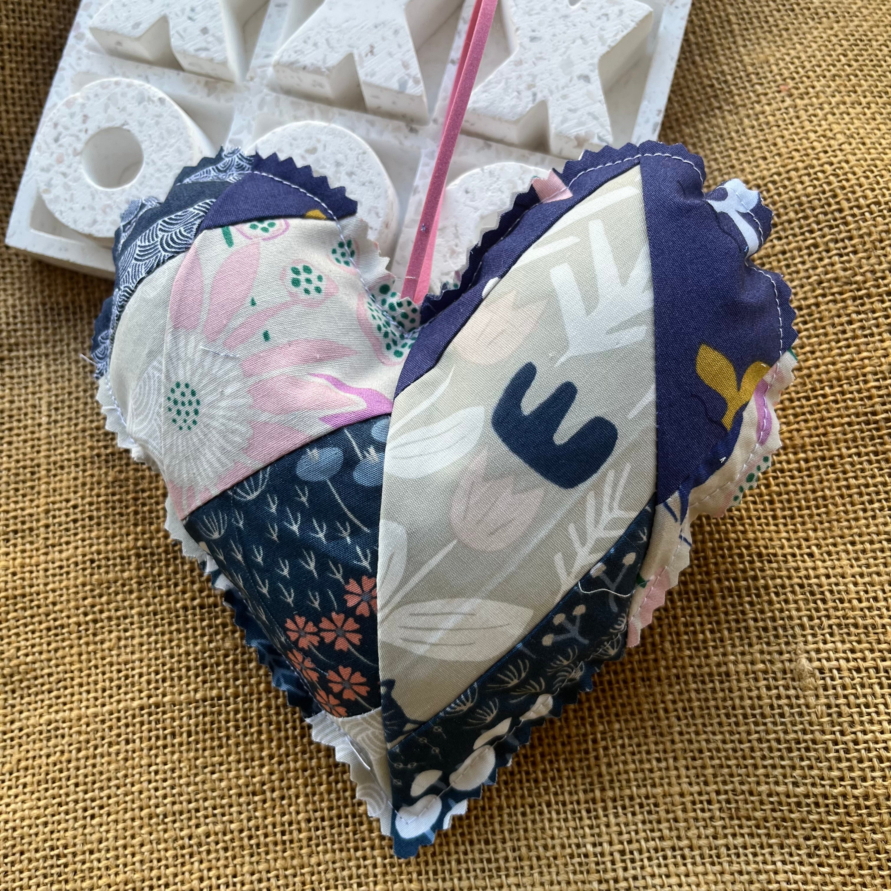 Handmade hearts | organic fabric | patchwork