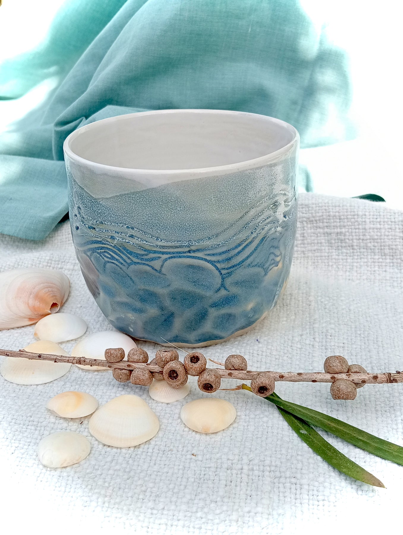 Beneath the waves large tumbler