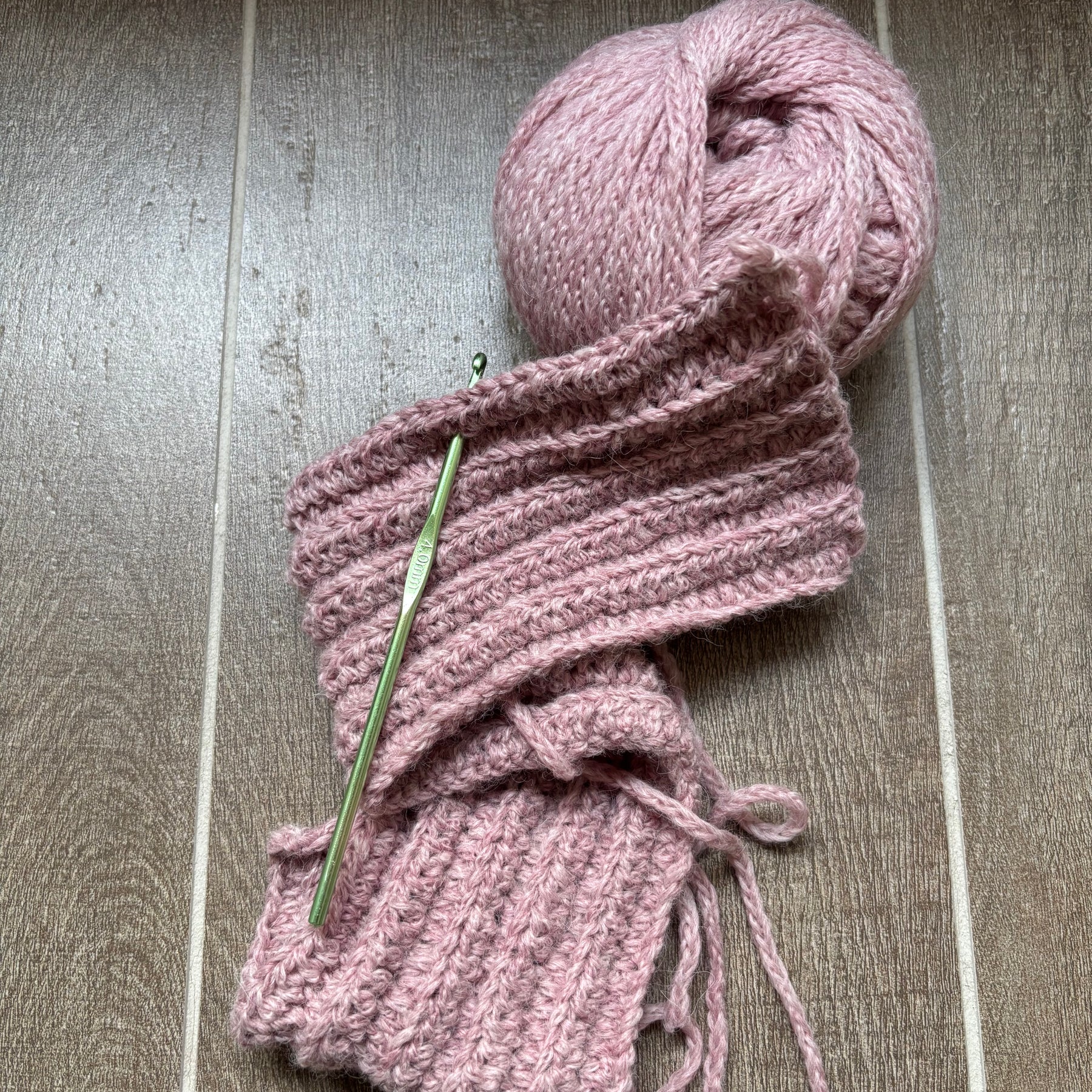 Hand Crocheted Headband | Dusty Pink