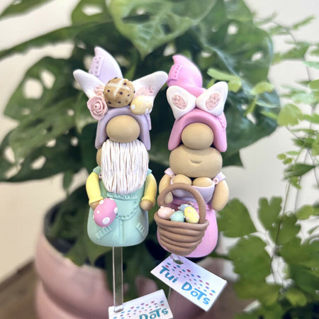 Tiny Gnomes - Easter - Choco and Flopsy