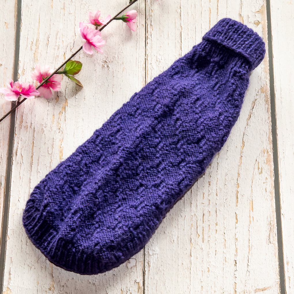 Pet Jumpers - 100% wool, hand knitted dog or cat jumpers - Diamond Pattern