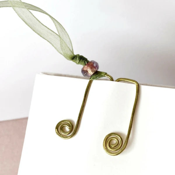 Music bookmarks | Brass wire | Single or Set of 2 | Book lover gift